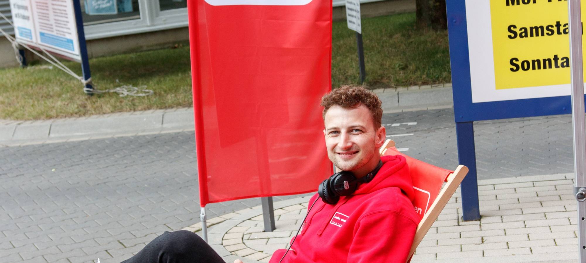 Der Radio Essen-Verkehrsmeldertag 2024: Zwischen Waschstraße und Kuchen-Buffet