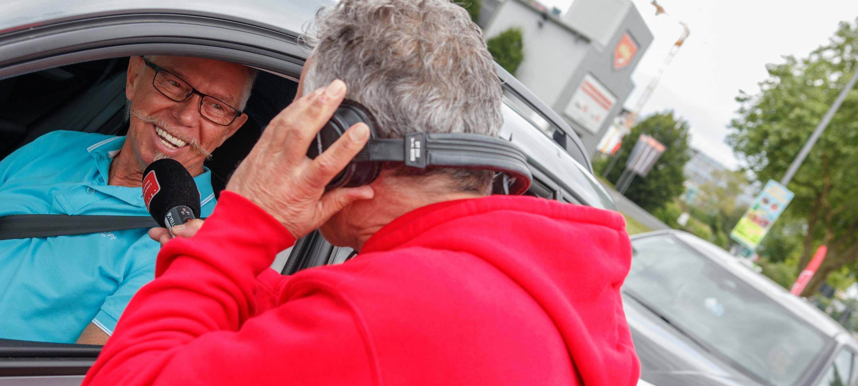 Der Radio Essen-Verkehrsmeldertag 2024: Zwischen Waschstraße und Kuchen-Buffet