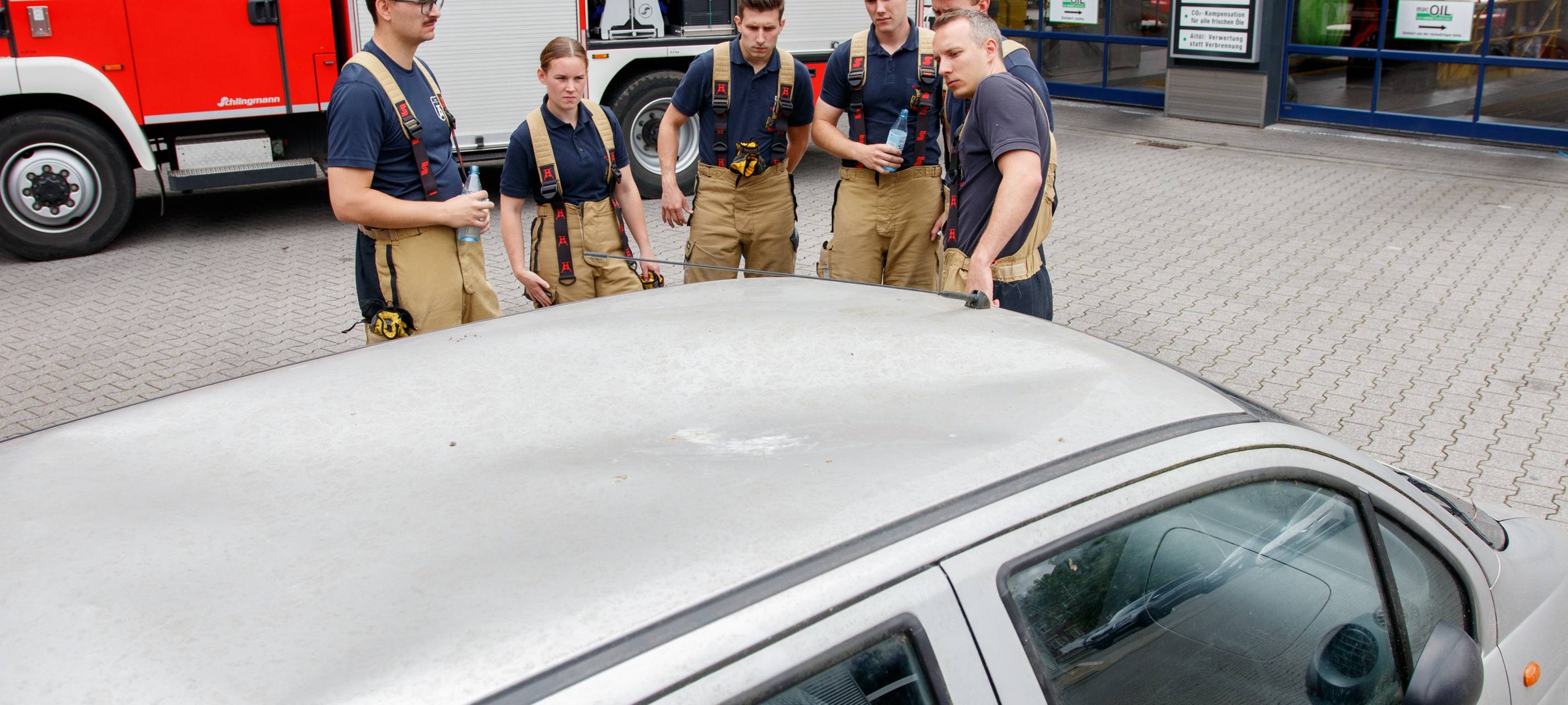 Der Radio Essen-Verkehrsmeldertag 2024: Zwischen Waschstraße und Kuchen-Buffet