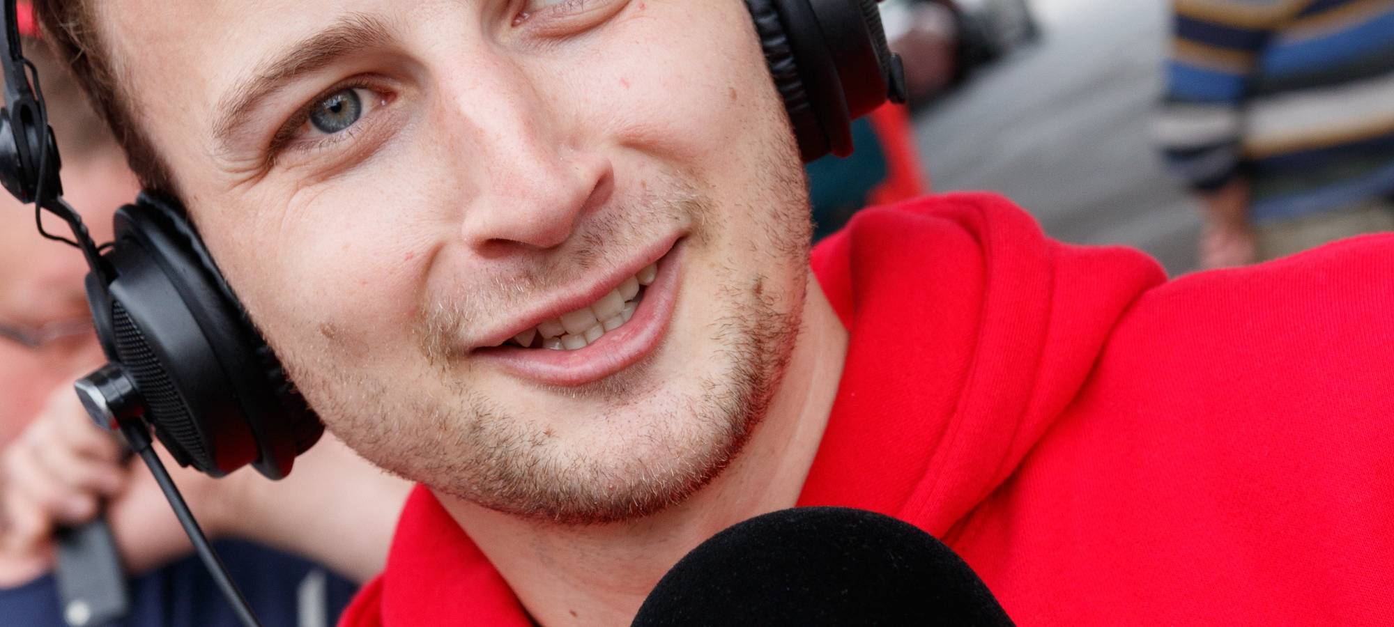 Der Radio Essen-Verkehrsmeldertag 2024: Zwischen Waschstraße und Kuchen-Buffet