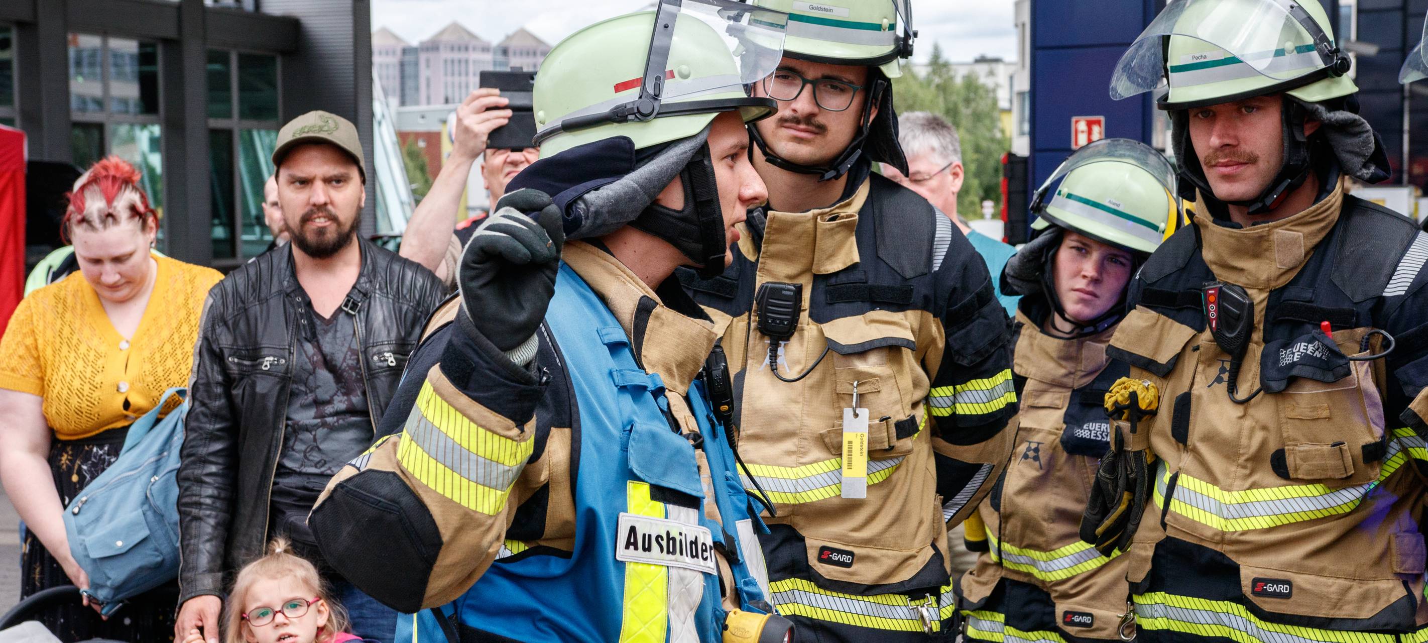 Der Radio Essen-Verkehrsmeldertag 2024: Zwischen Waschstraße und Kuchen-Buffet