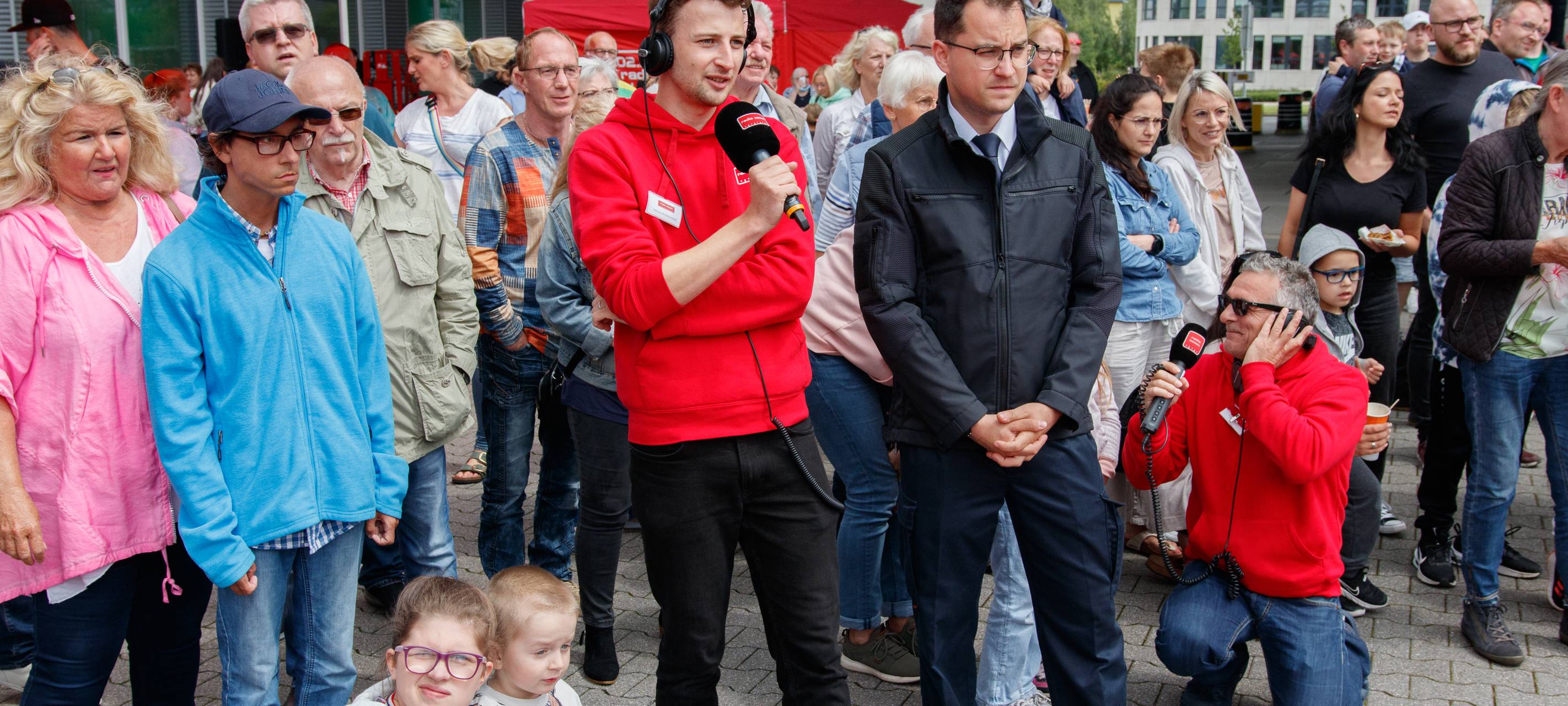 Der Radio Essen-Verkehrsmeldertag 2024: Zwischen Waschstraße und Kuchen-Buffet