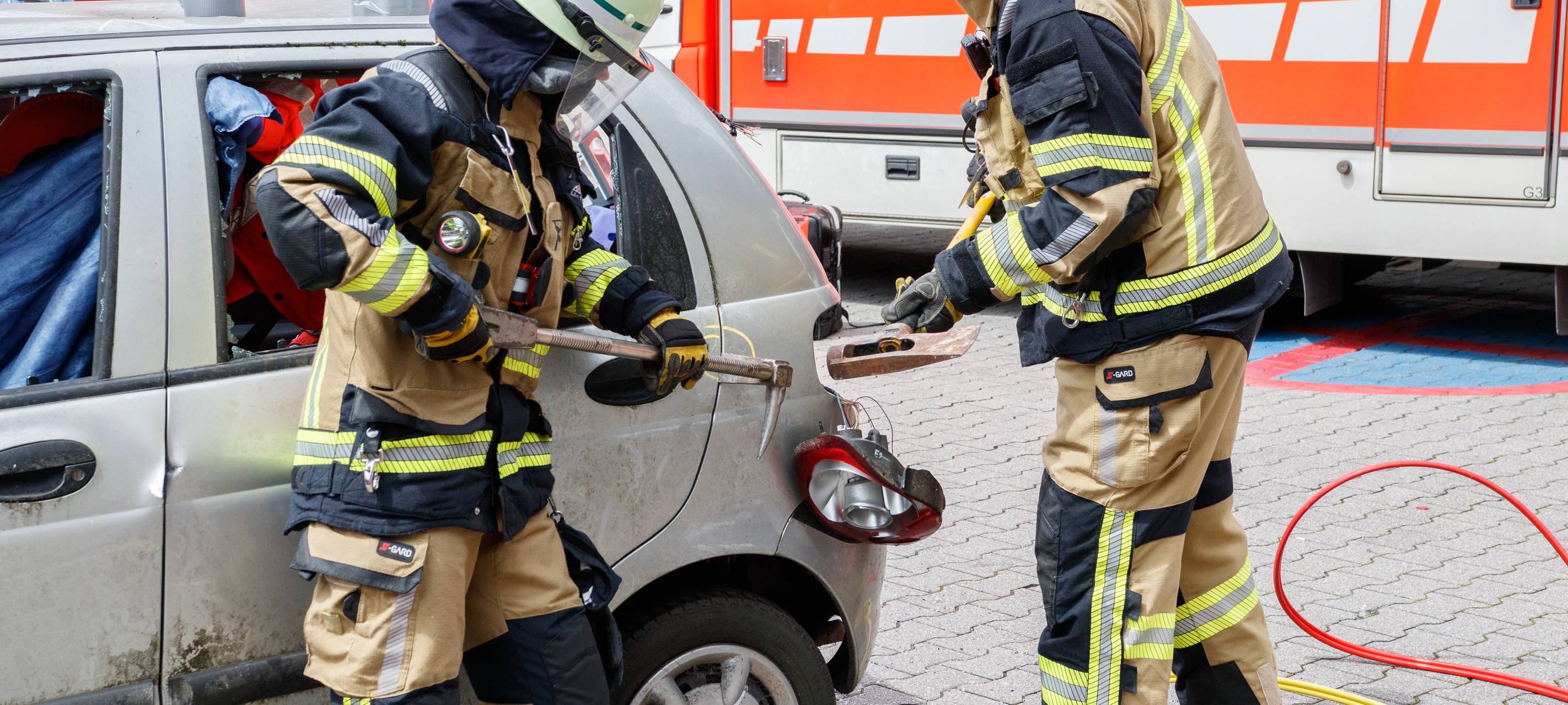 Der Radio Essen-Verkehrsmeldertag 2024: Zwischen Waschstraße und Kuchen-Buffet
