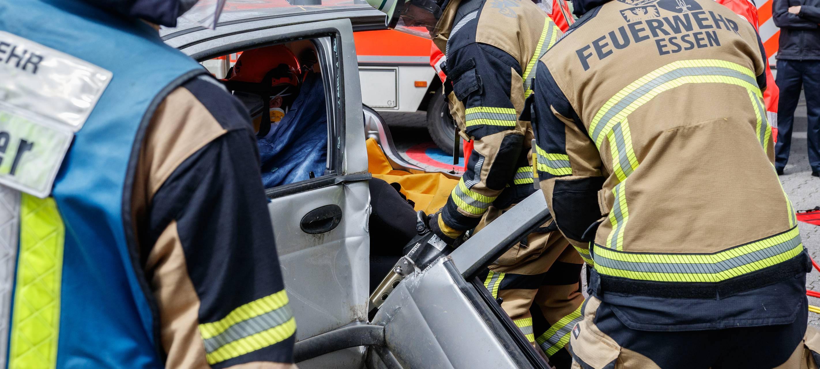 Der Radio Essen-Verkehrsmeldertag 2024: Zwischen Waschstraße und Kuchen-Buffet