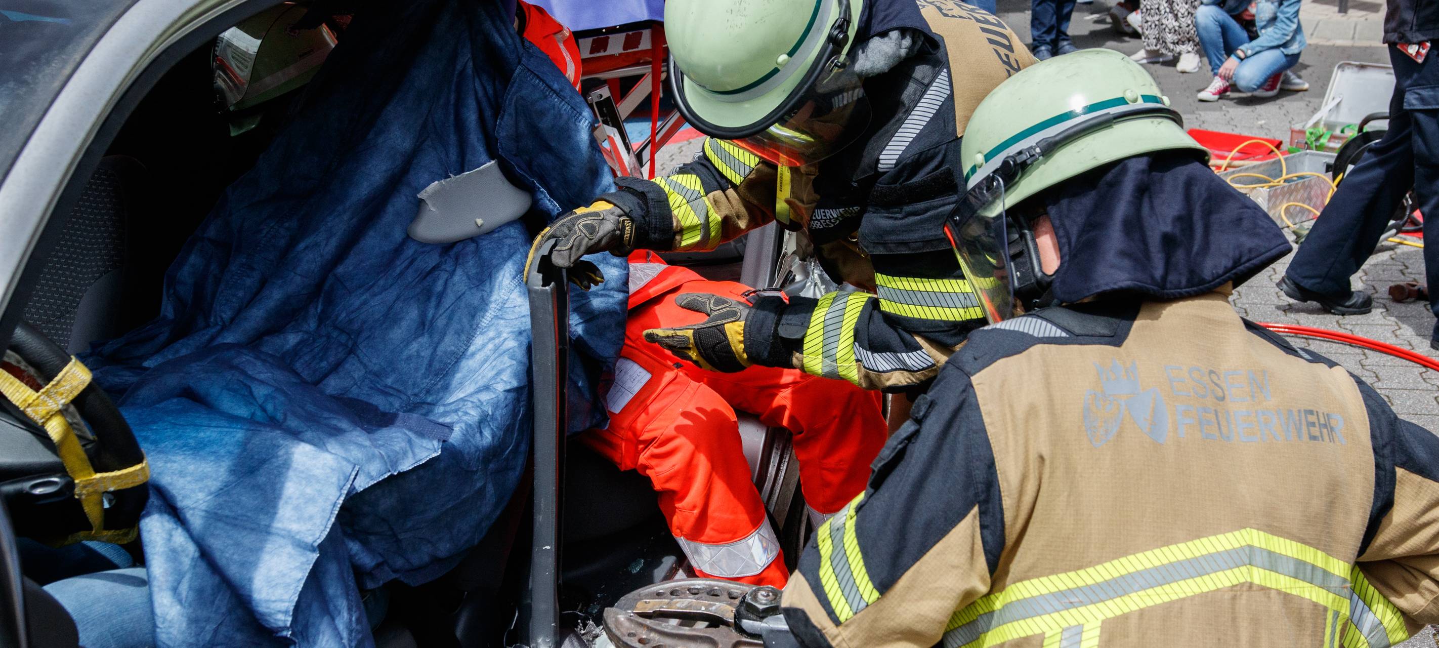 Der Radio Essen-Verkehrsmeldertag 2024: Zwischen Waschstraße und Kuchen-Buffet
