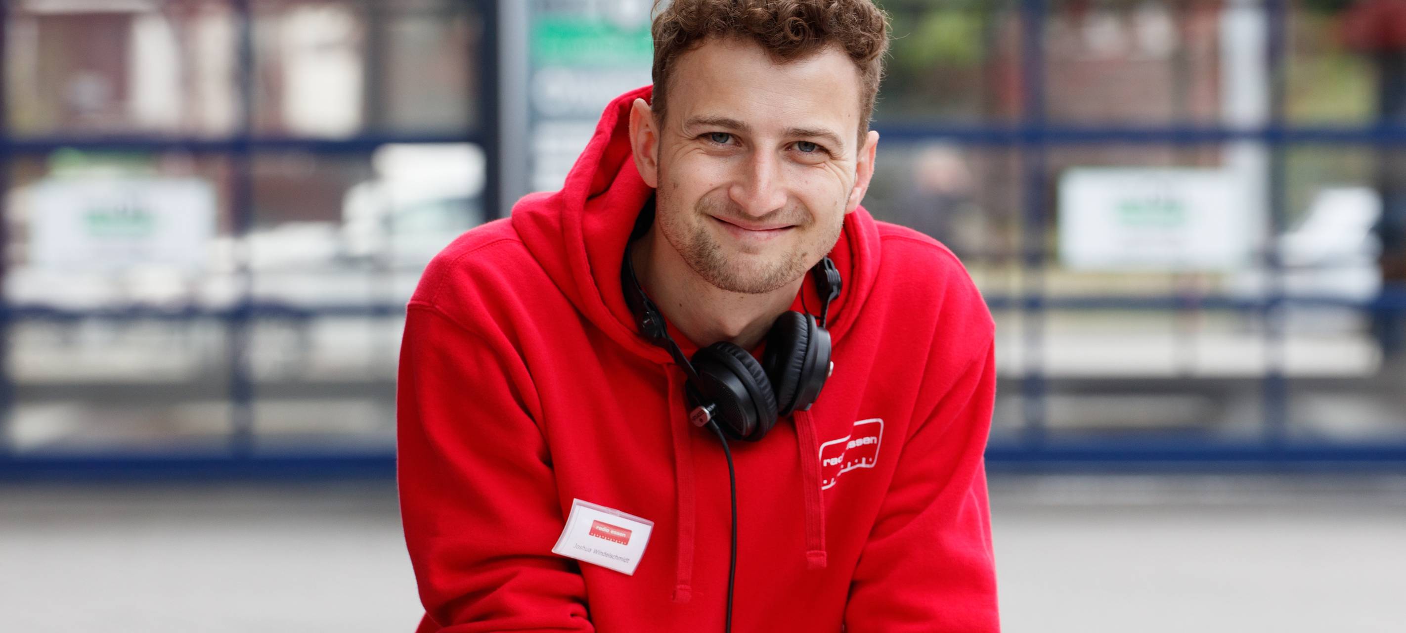 Der Radio Essen-Verkehrsmeldertag 2024: Zwischen Waschstraße und Kuchen-Buffet