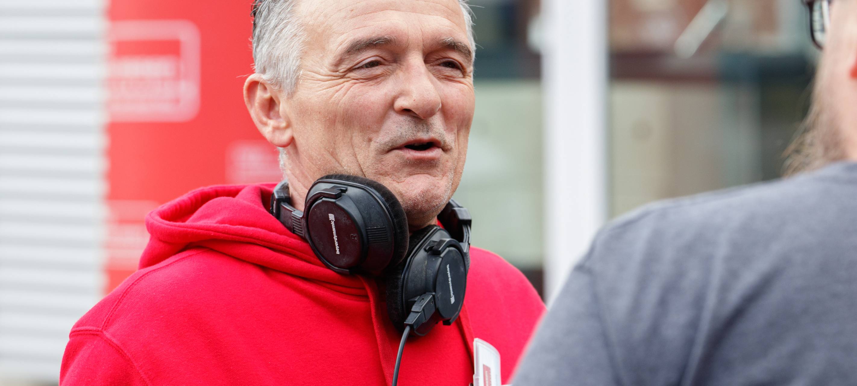 Der Radio Essen-Verkehrsmeldertag 2024: Zwischen Waschstraße und Kuchen-Buffet