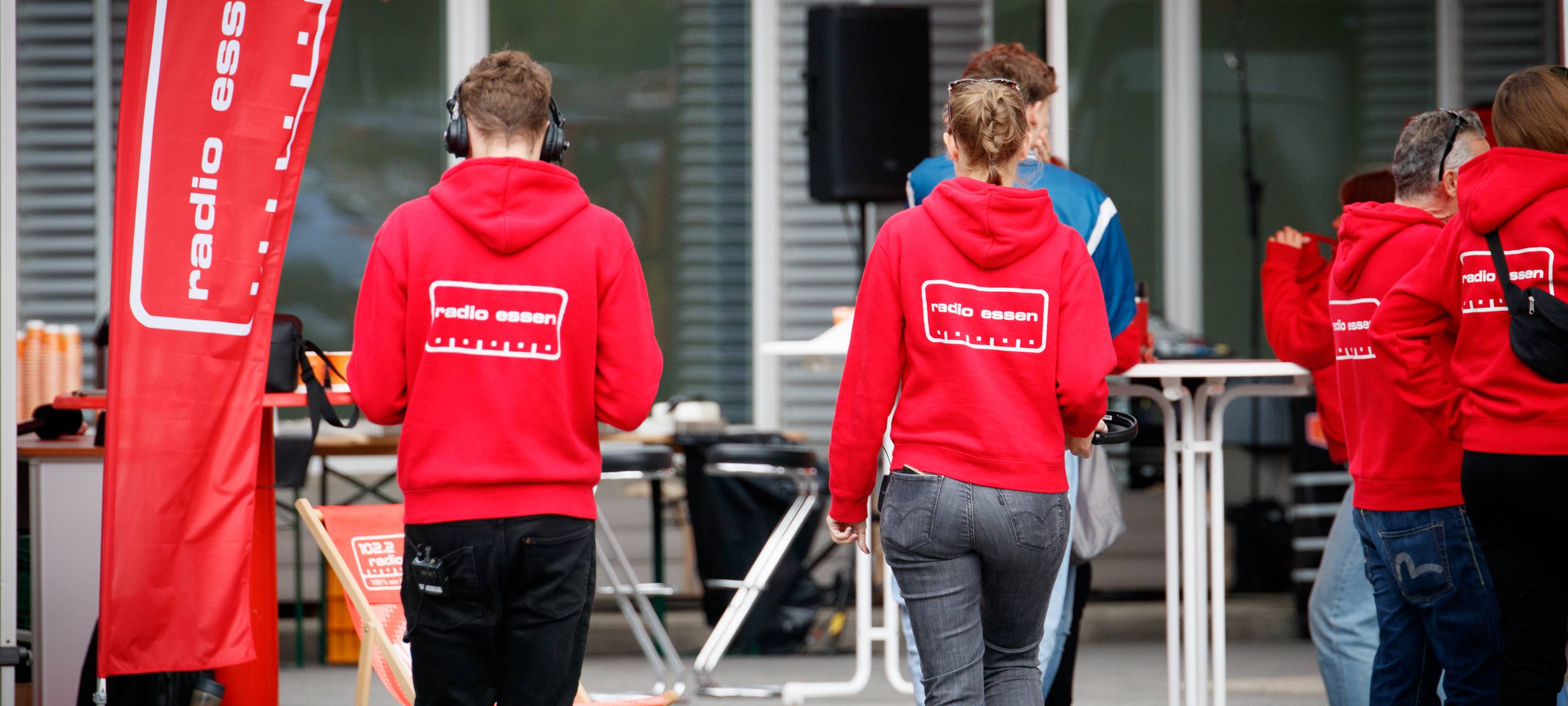 Der Radio Essen-Verkehrsmeldertag 2024: Zwischen Waschstraße und Kuchen-Buffet