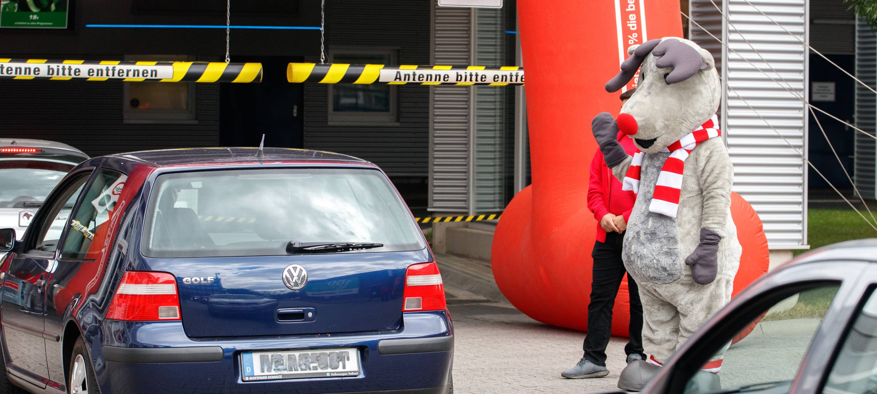 Der Radio Essen-Verkehrsmeldertag 2024: Zwischen Waschstraße und Kuchen-Buffet