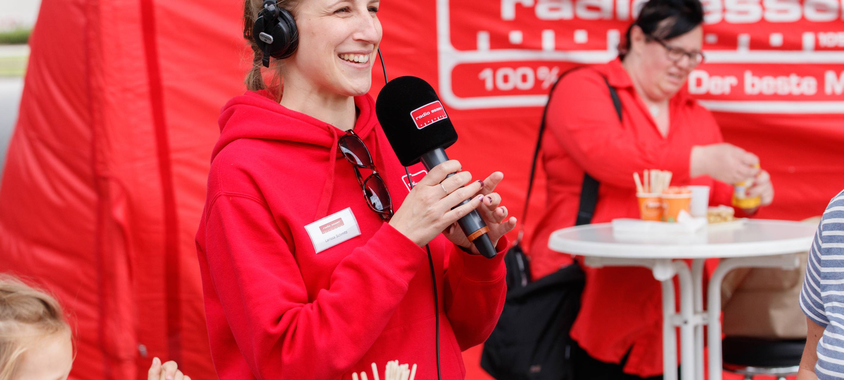 Der Radio Essen-Verkehrsmeldertag 2024: Zwischen Waschstraße und Kuchen-Buffet