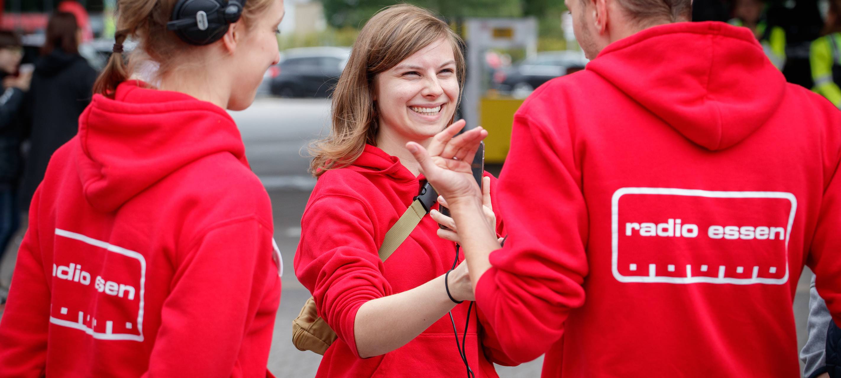Der Radio Essen-Verkehrsmeldertag 2024: Zwischen Waschstraße und Kuchen-Buffet