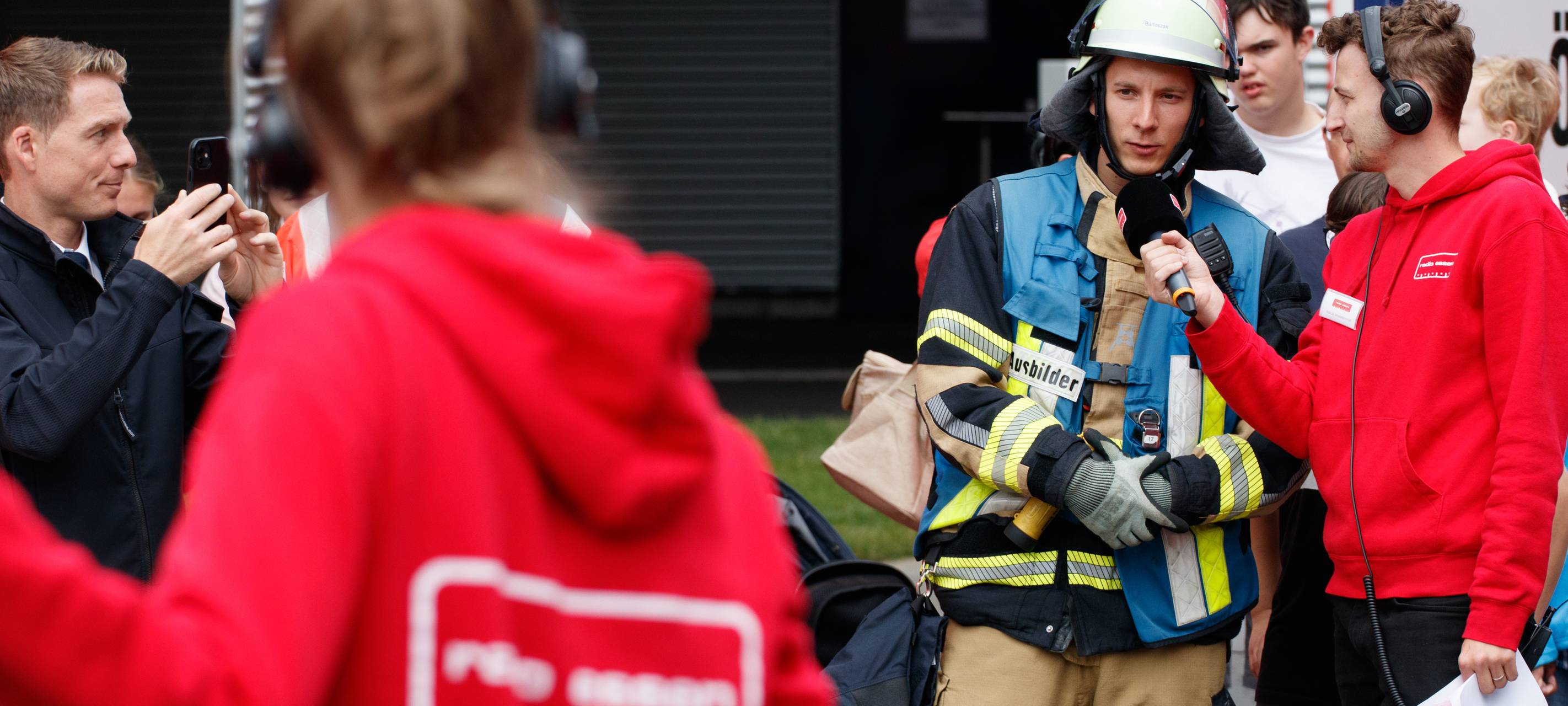 Der Radio Essen-Verkehrsmeldertag 2024: Zwischen Waschstraße und Kuchen-Buffet