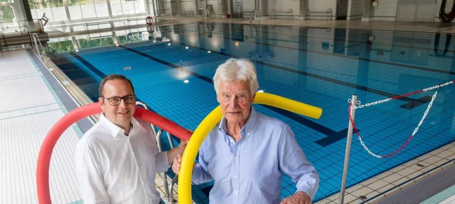 Schwimmunterricht in Essen braucht freiwillige Helfer