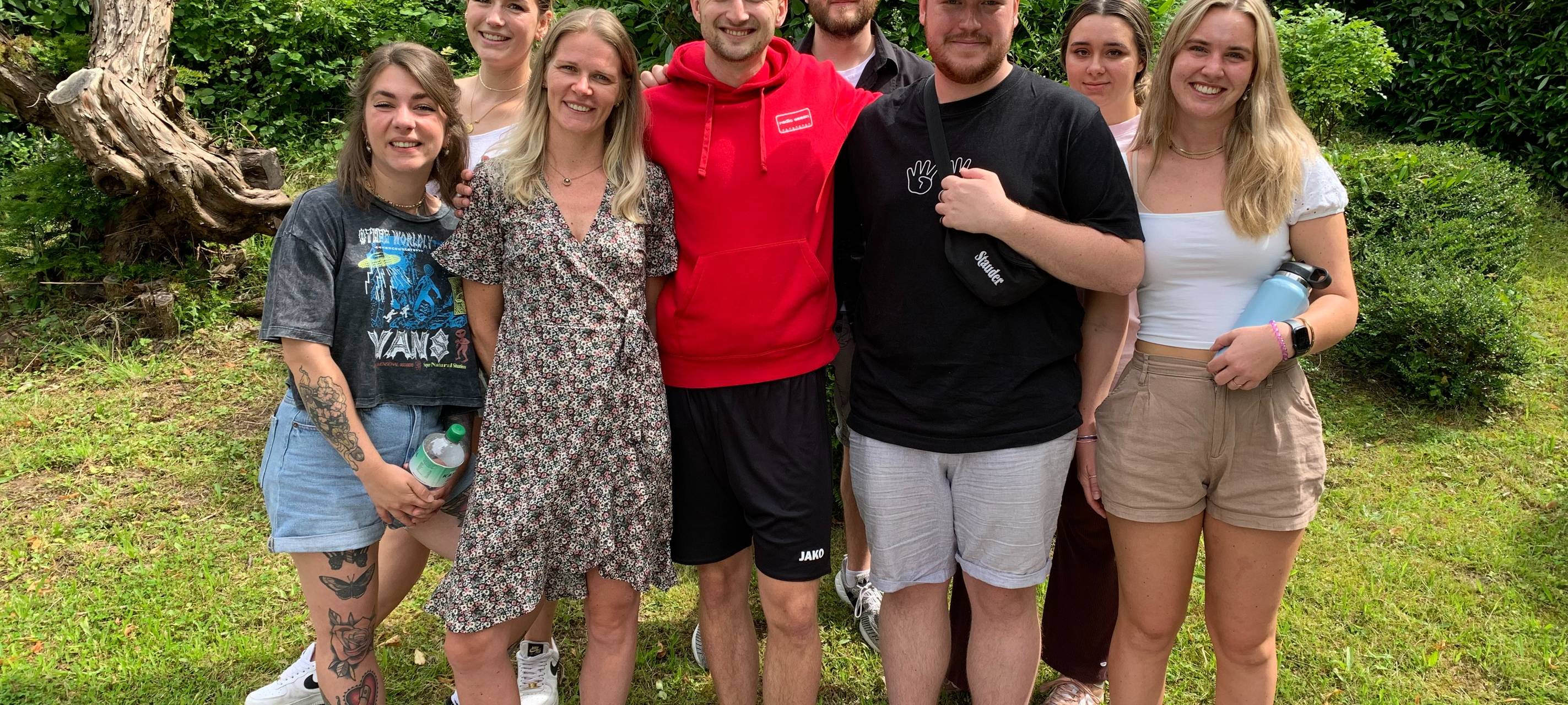 Das Radio Essen-Frühschicht-Praktikum - Moderatoren in Eurem Job