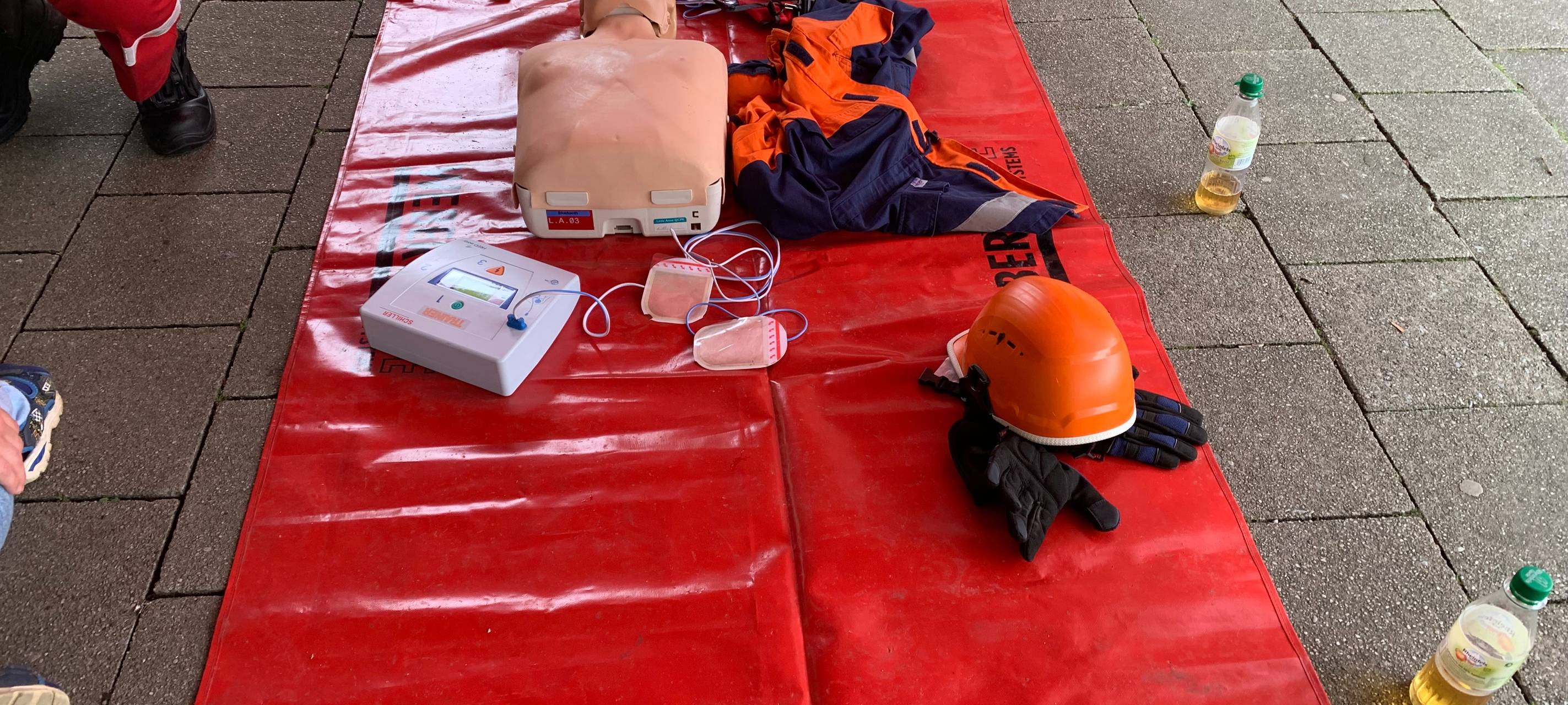 Feuerwehr Essen - Übung bei XXL-Sandkasten