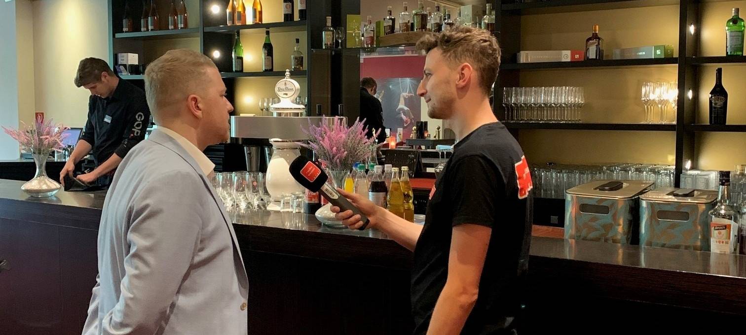 Das Radio Essen-Frühschicht-Praktikum - Moderatoren in Eurem Job