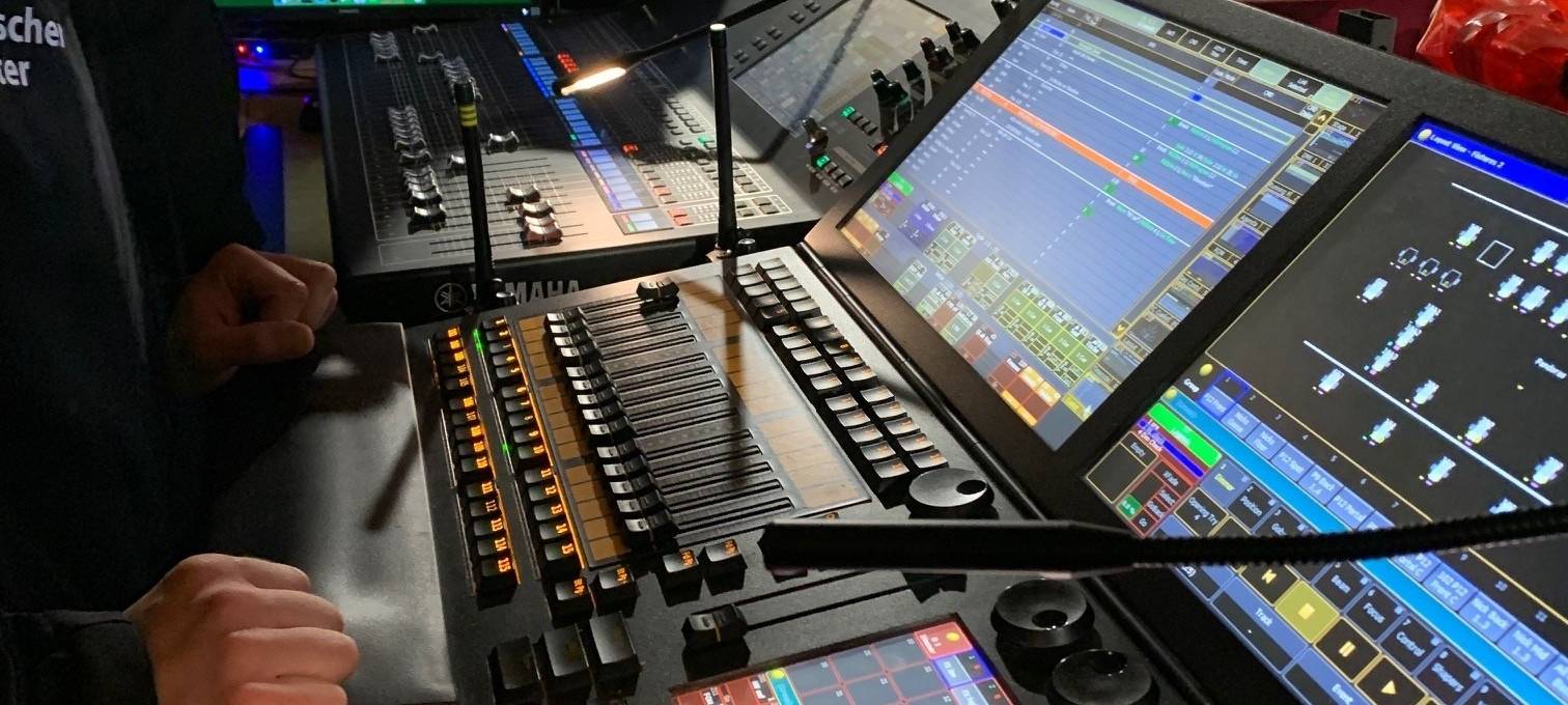 Das Radio Essen-Frühschicht-Praktikum - Moderatoren in Eurem Job