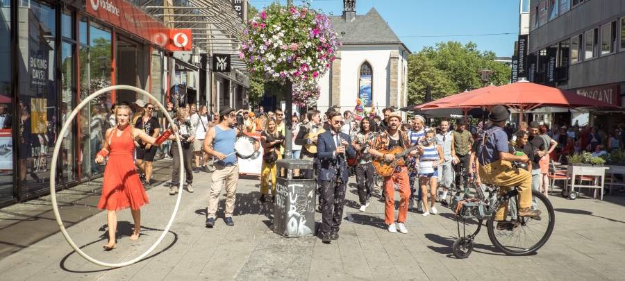 In Essen proben die Künstler für das Straßenkunstfestival
