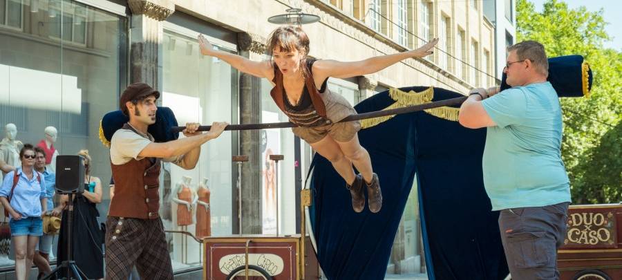 In Essen proben die Künstler für das Straßenkunstfestival