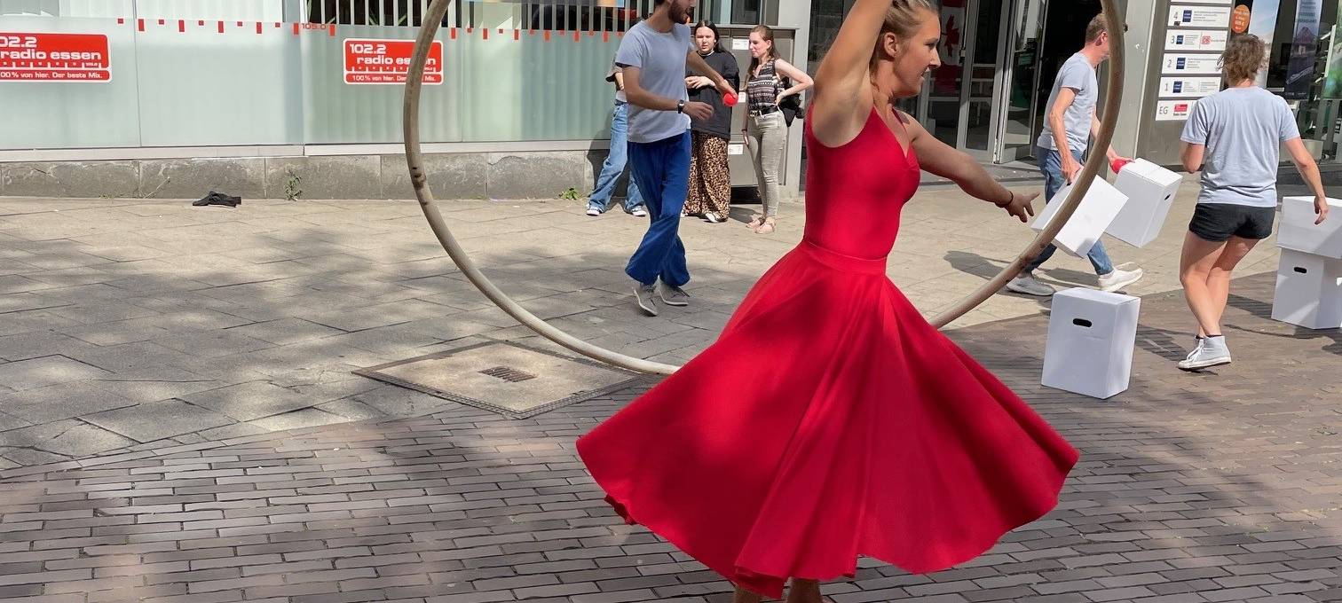 In Essen proben die Künstler für das Straßenkunstfestival