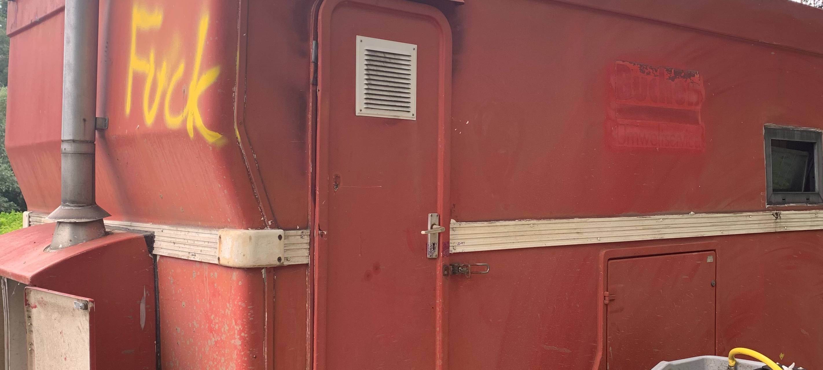 Eskalation um Baustelle in Essen: Radfahrer greifen Bauarbeiter an