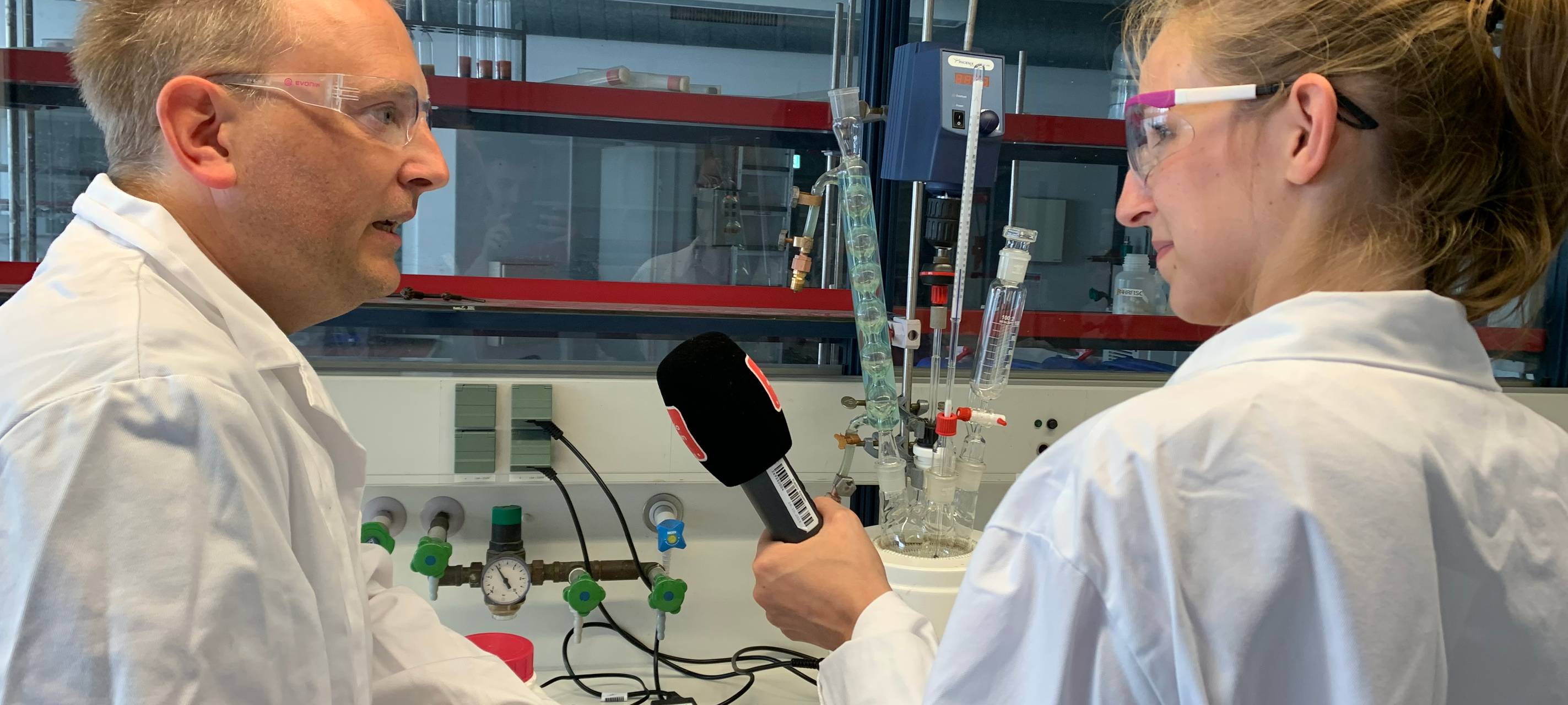 Das Radio Essen-Frühschicht-Praktikum - Moderatoren in Eurem Job