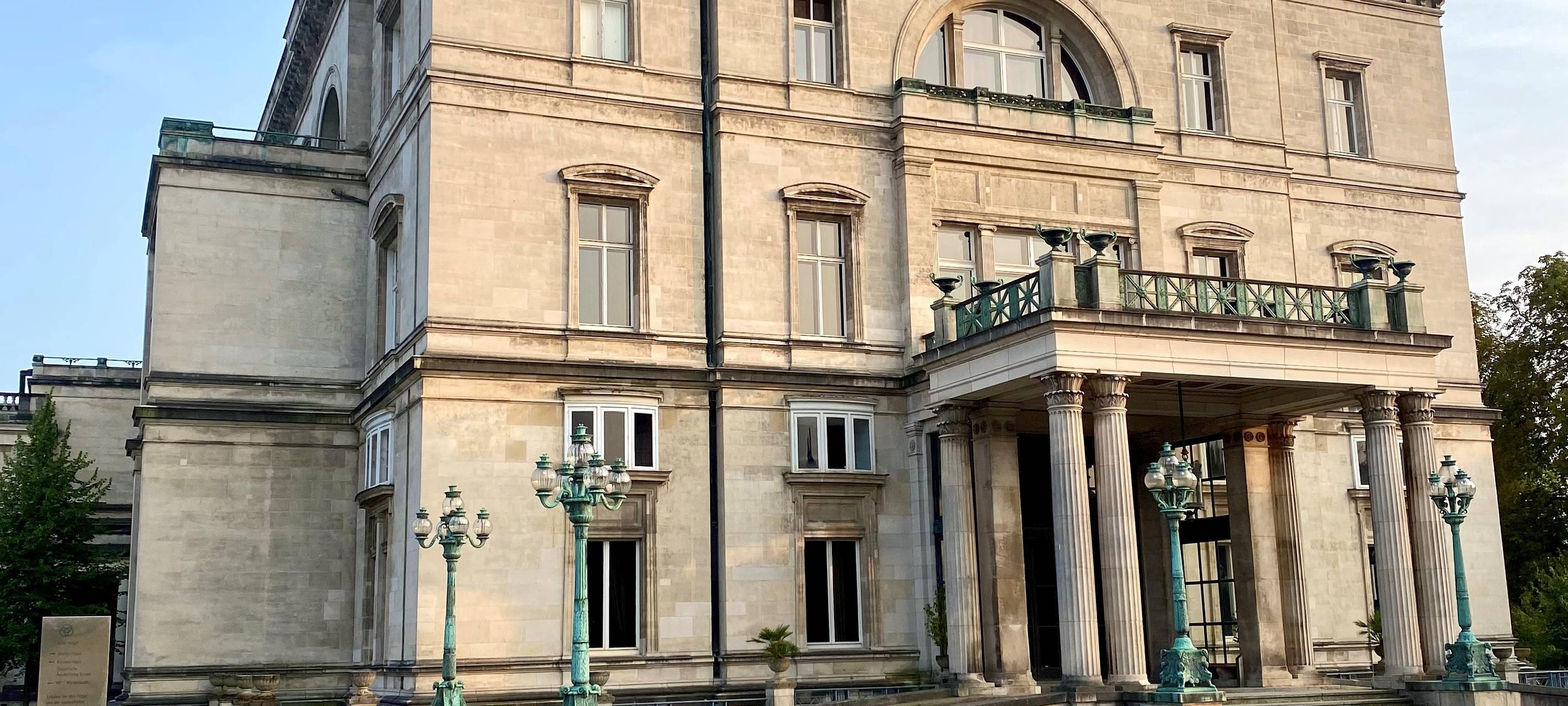 Villa Hügel in Essen mit der Nacht des offenen Hügels