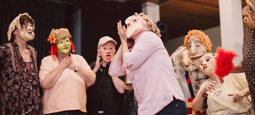 Premiere in Essen: Größtes Masken-Spektakel in NRW