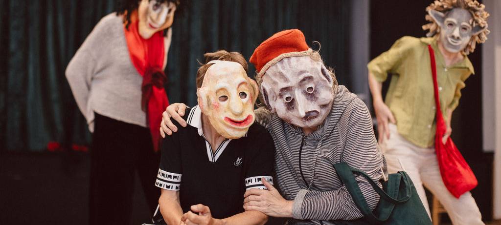 Premiere in Essen: Größtes Masken-Spektakel in NRW