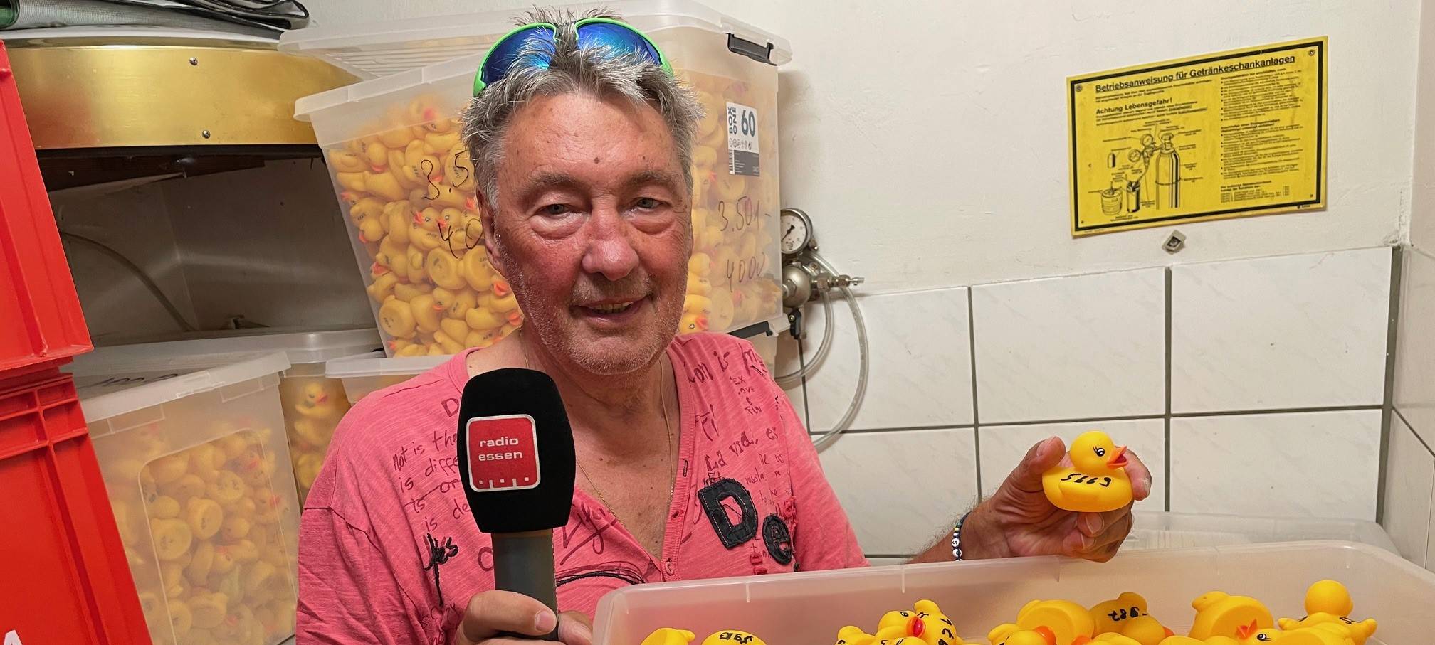 In Essen gehen 7777 Enten baden