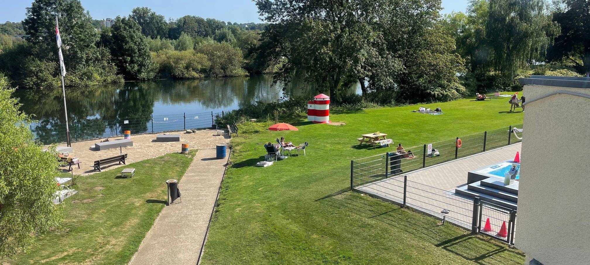 In Essen gehen 7777 Enten baden