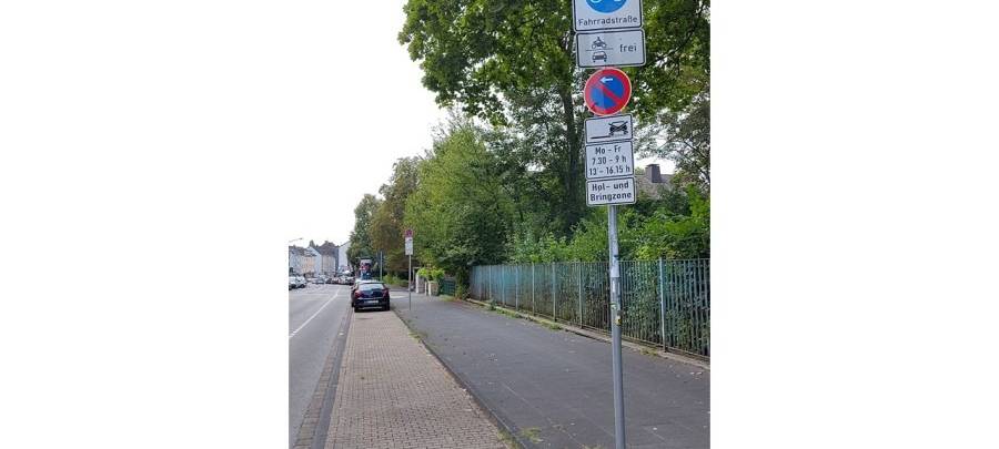 Mehr Sicherheit in Essen für Kinder durch neue Elternhaltestellen