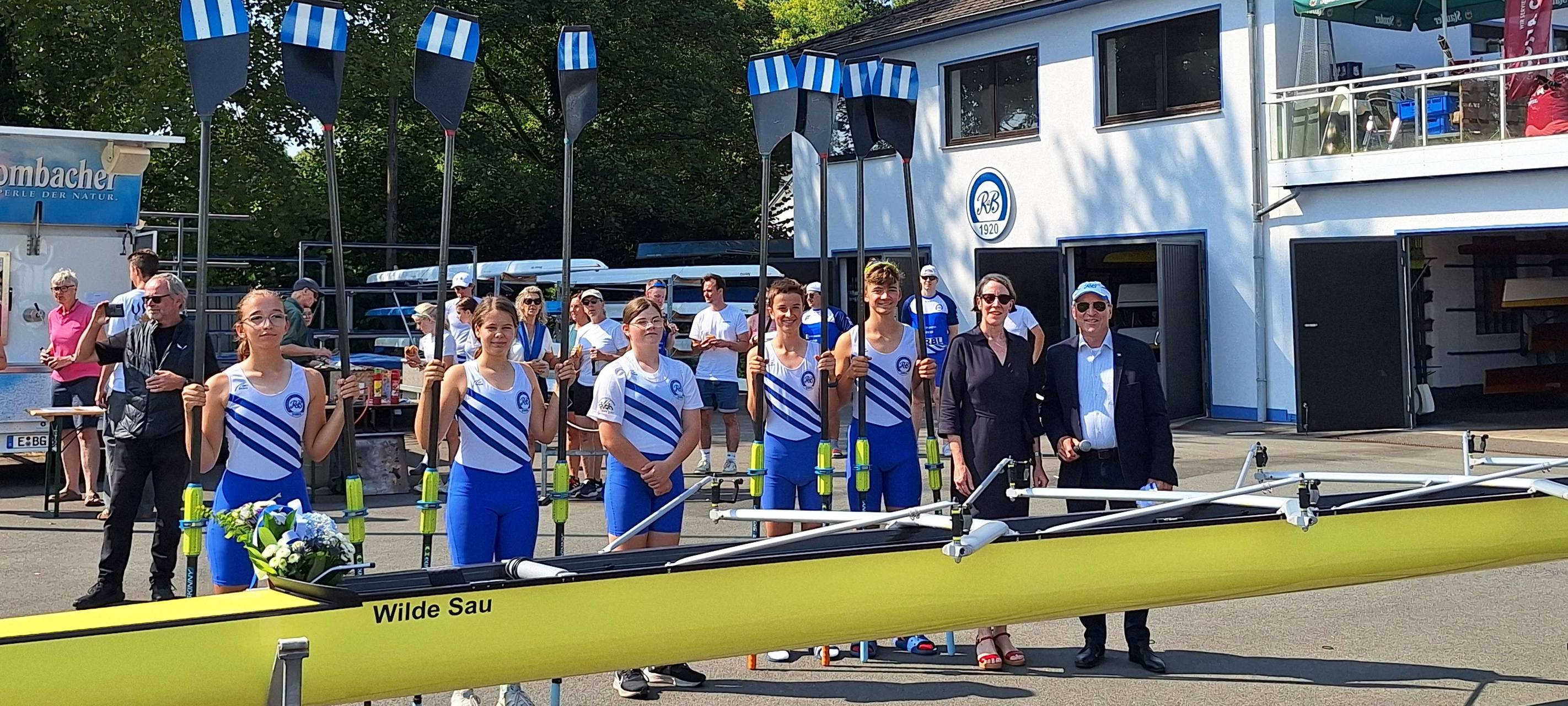 "Wilde Sau" - Boot in Essen getauft