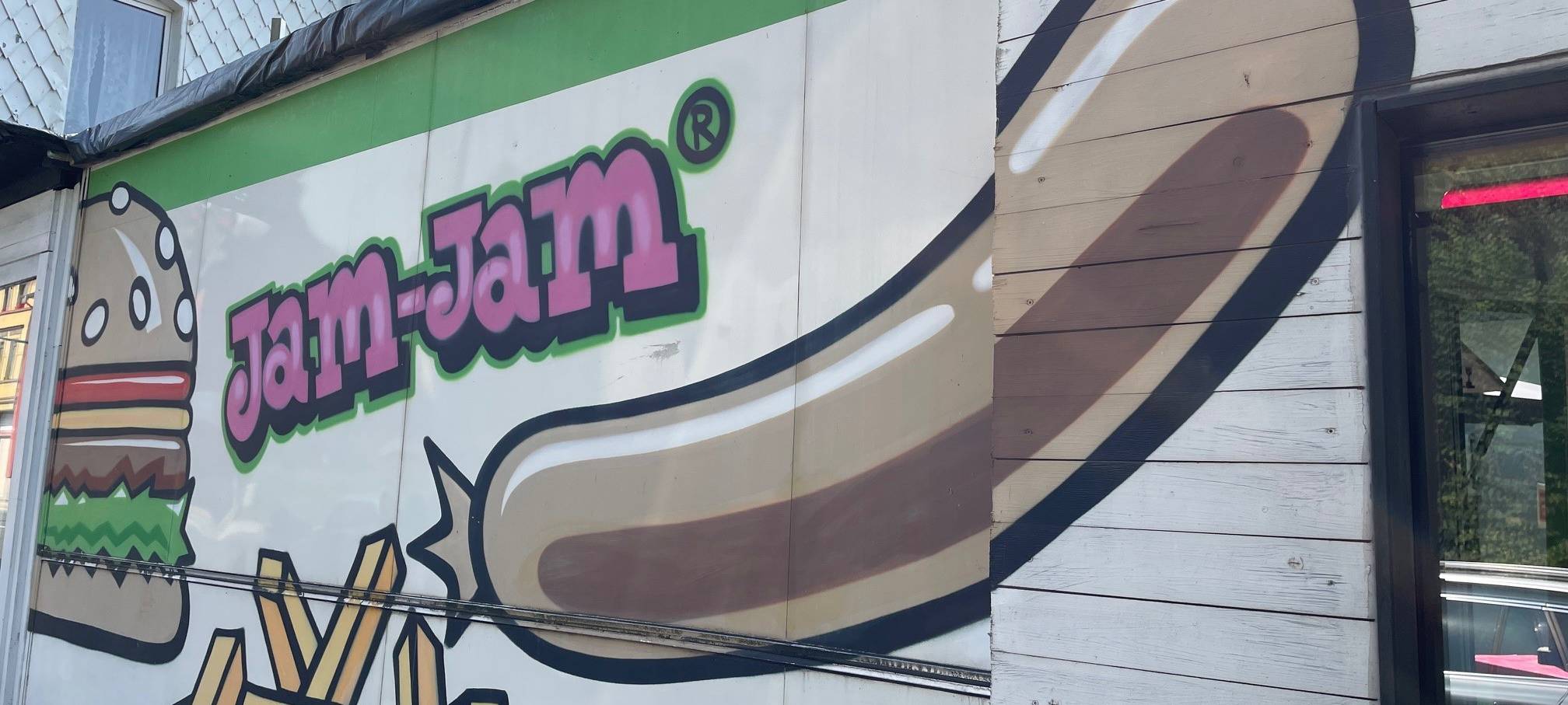 Autoren aus Essen enthüllen die Wahrheit über die Currywurst