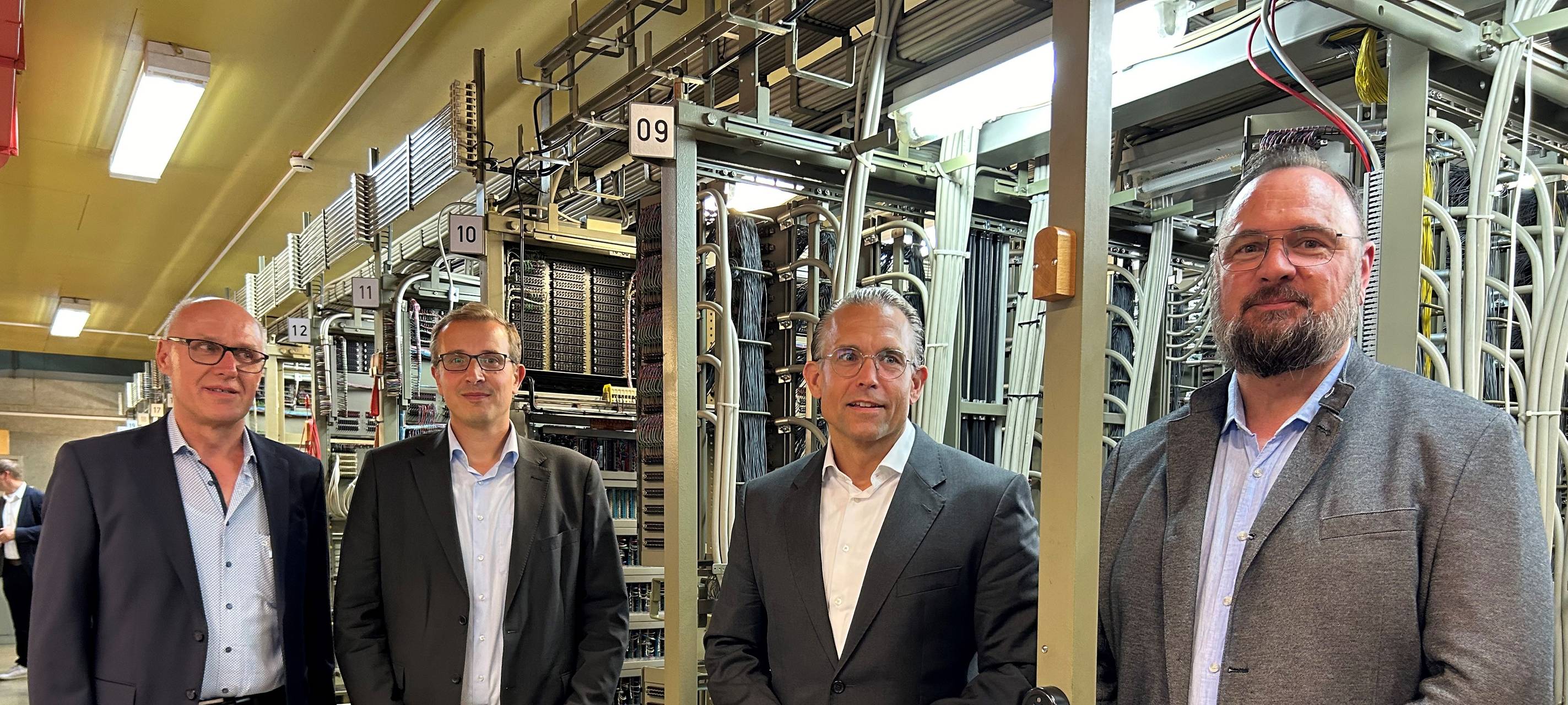 Ruhrbahn stellt in Essen auf digitale Technik um: So soll es weniger Störungen geben