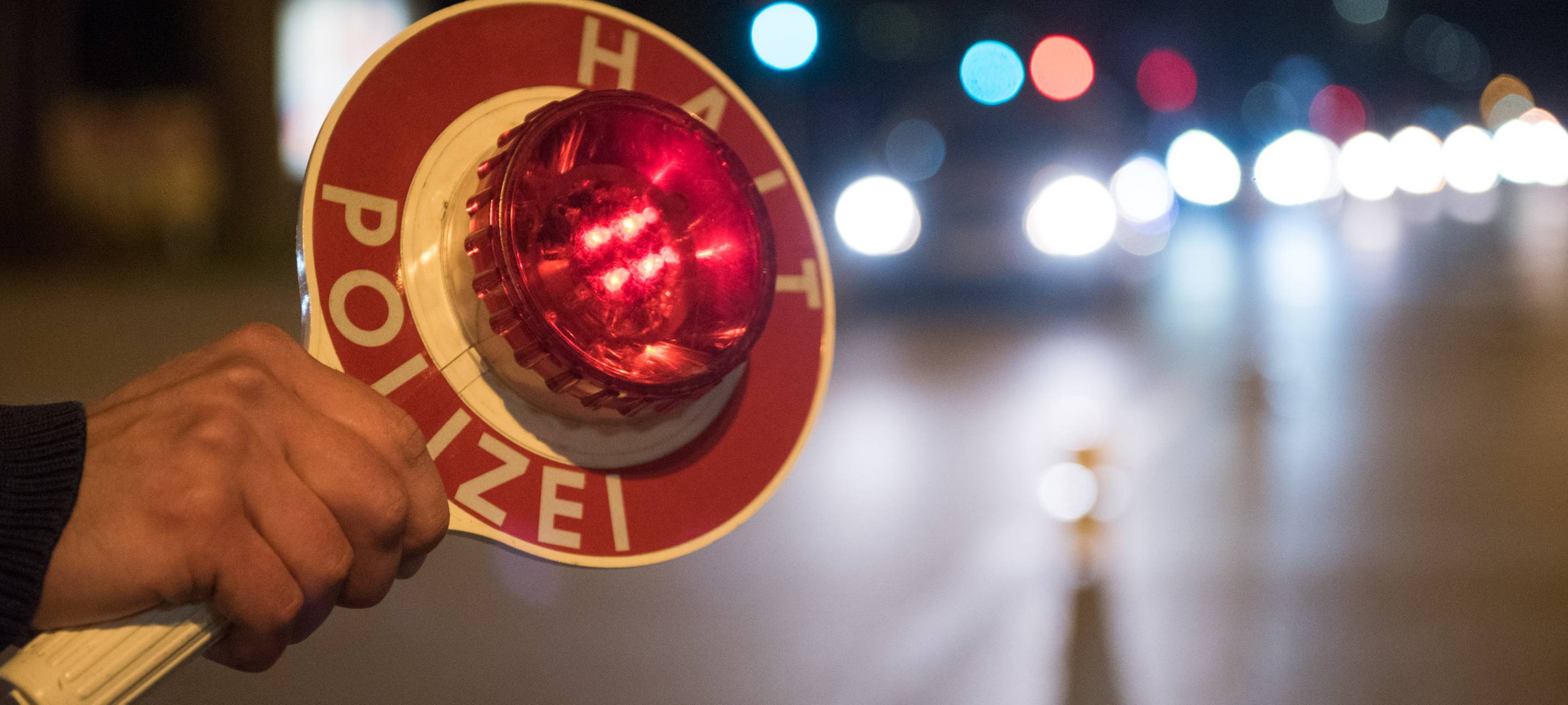 Polizei Essen bereitet sich auf Nacht der Auto-Poser vor