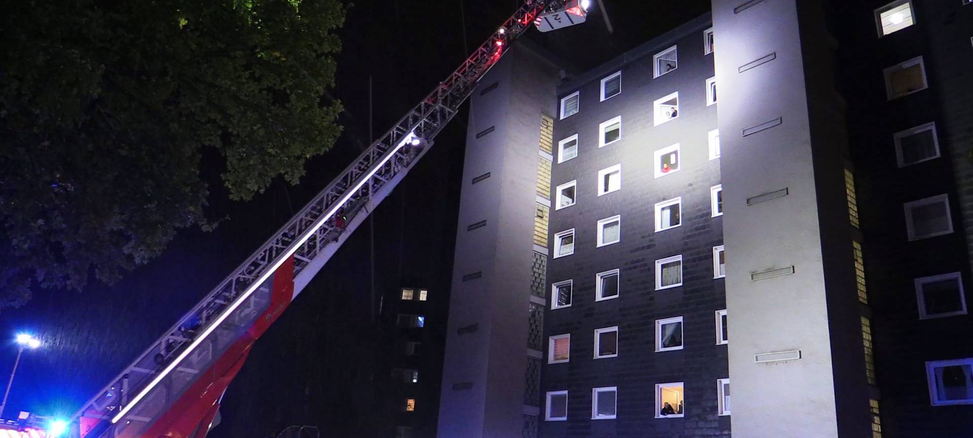 Feuer in Mehrfamilienhaus in Essen