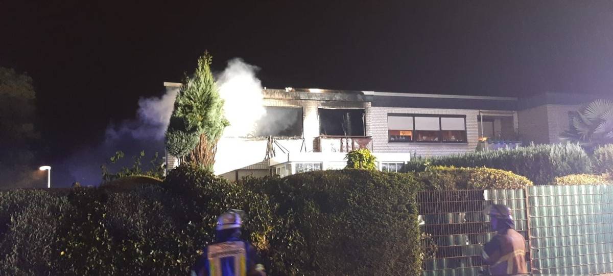 Feuer in Essen: Einsatzkräfte finden leblose Person