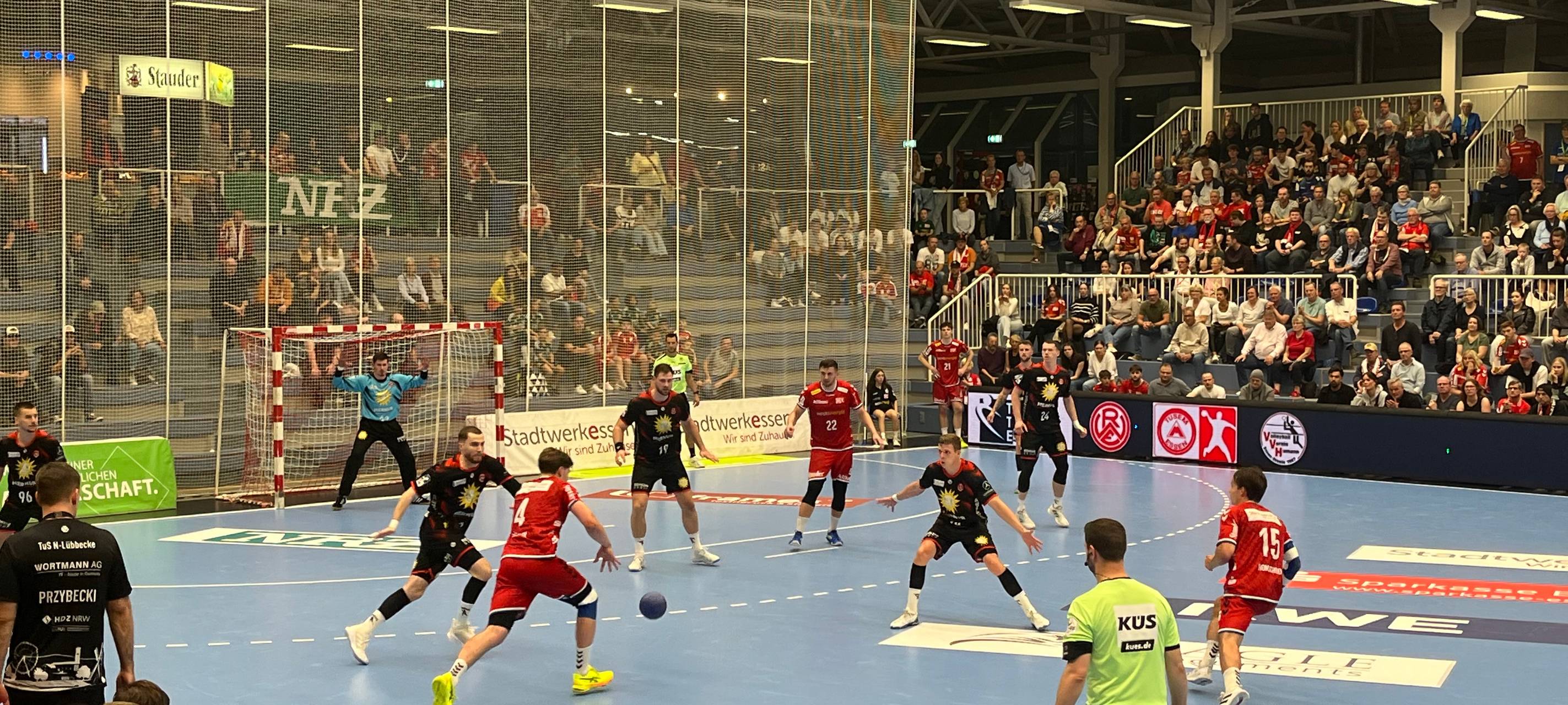 Der TUSEM Essen geht mit Tempo zum Sieg gegen den TuS N-Lübbecke.