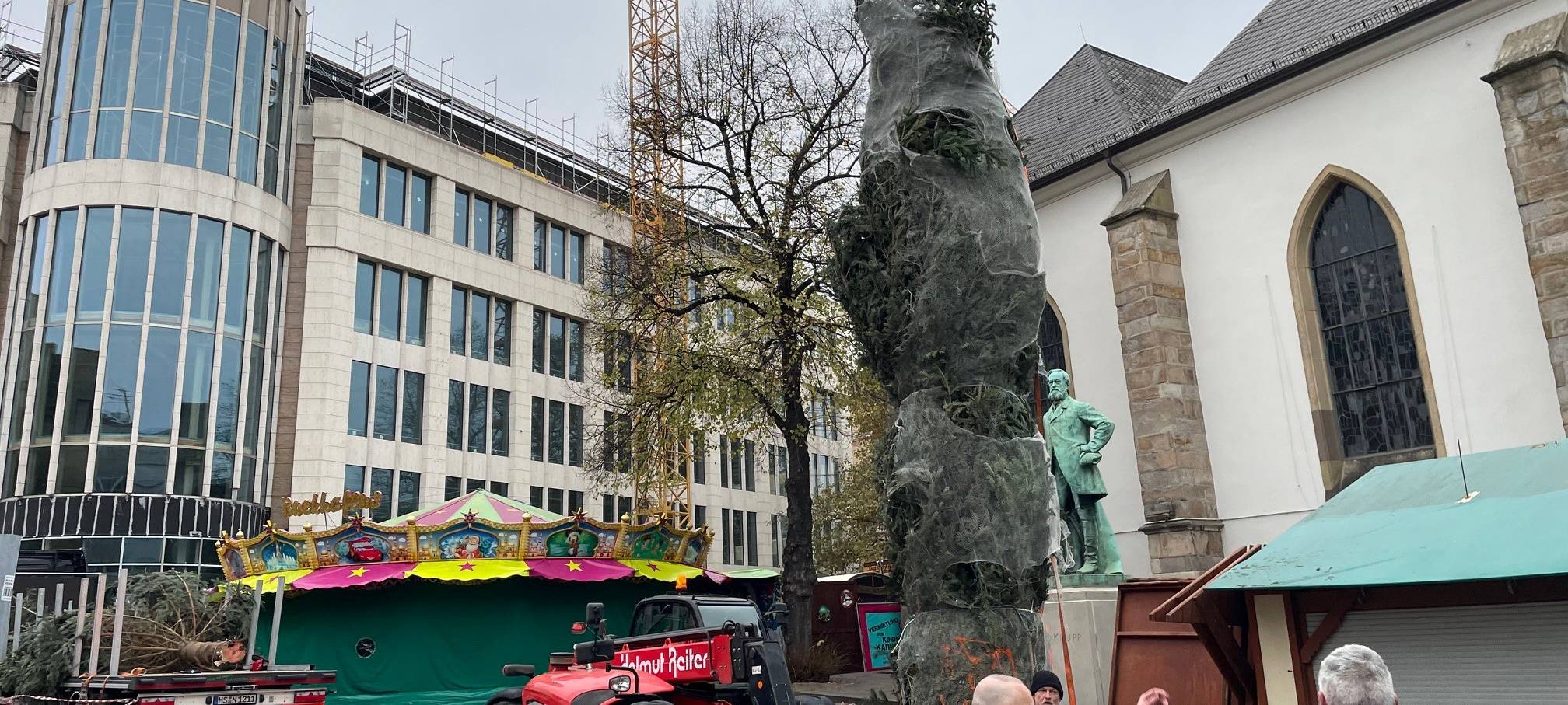 Weihnachtsmarkt in Essen soll neue Tanne bekommen