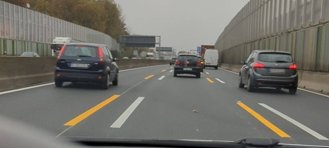 A40 in Essen: Korrektur von falschen Markierungen geplant