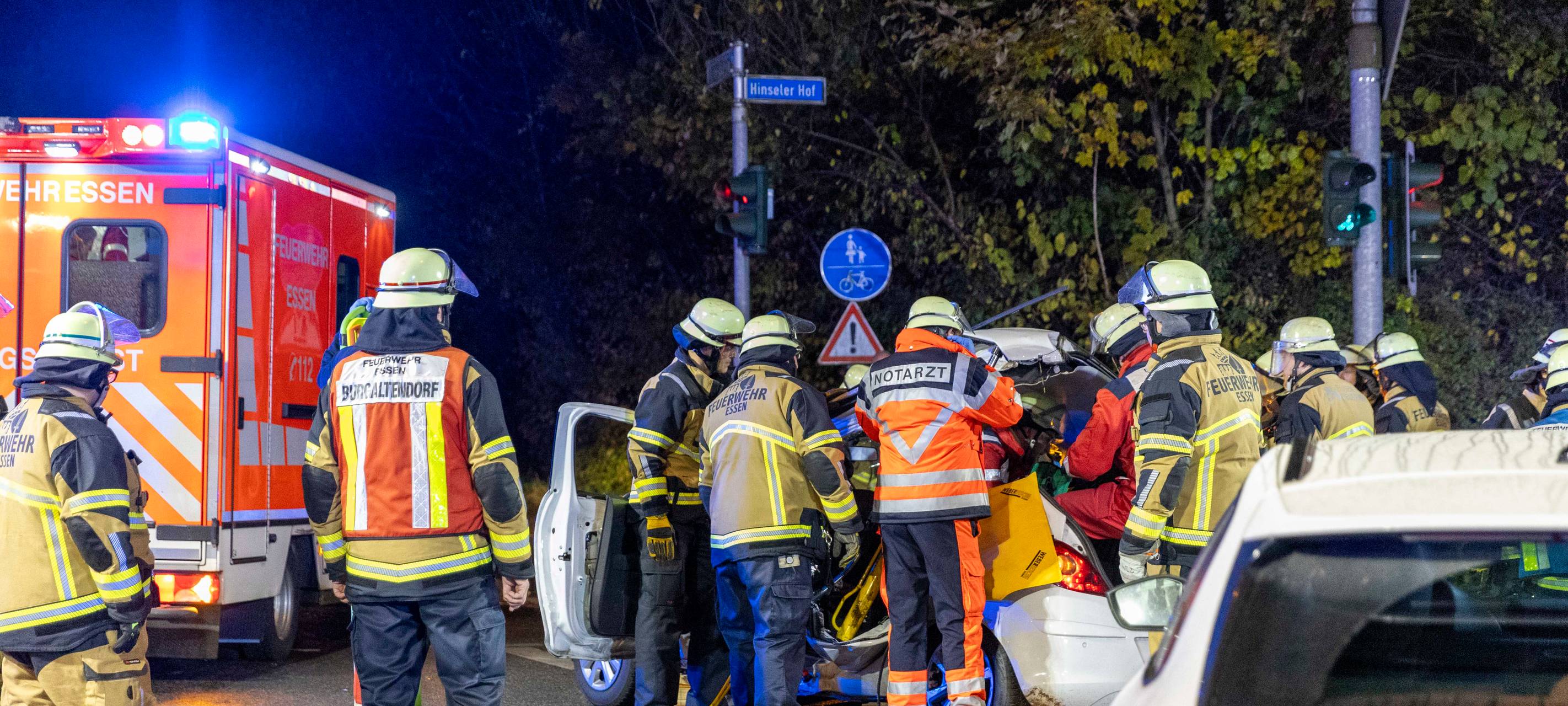 Unfall in Essen - Fünf Personen verletzt