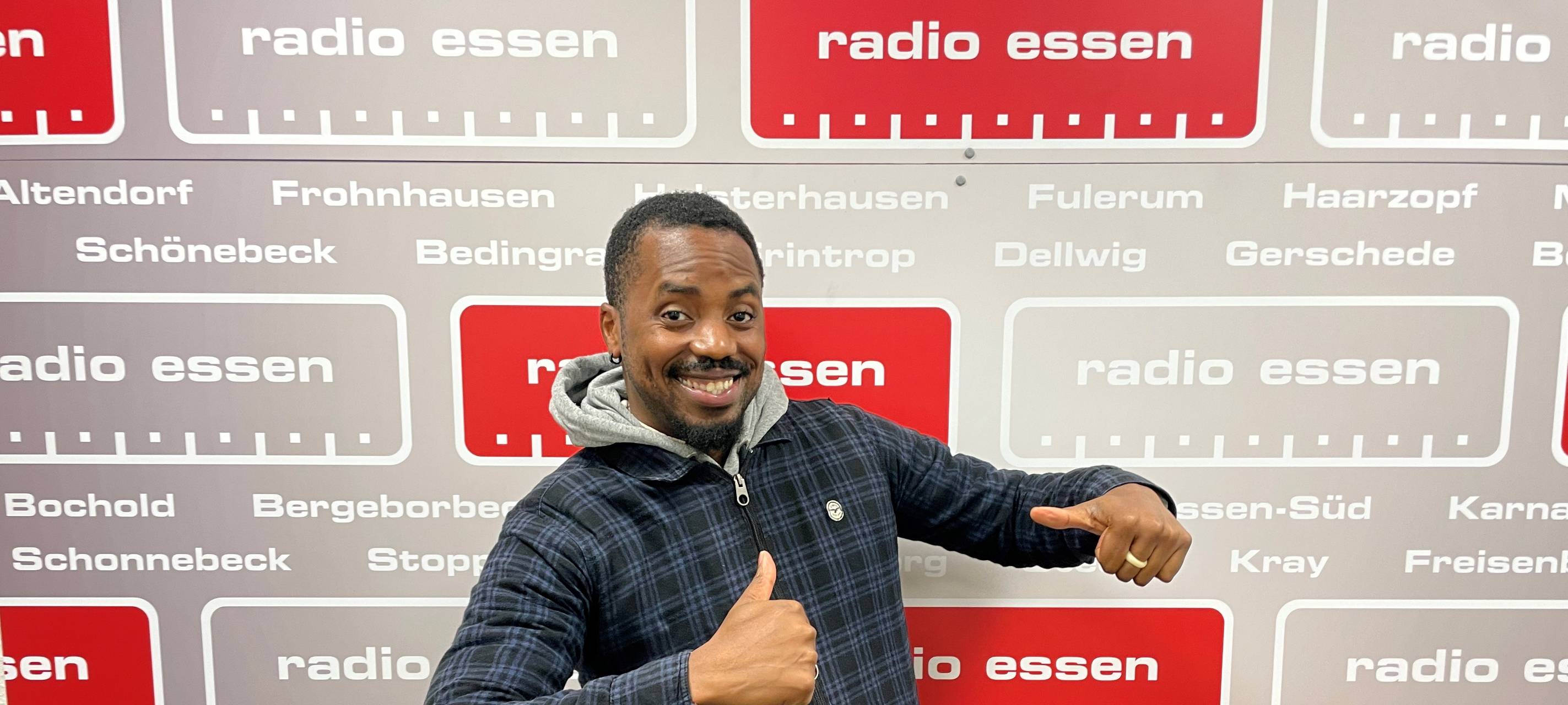 Folge 121: Banda Senderos: mit Bandsänger Dan Brown