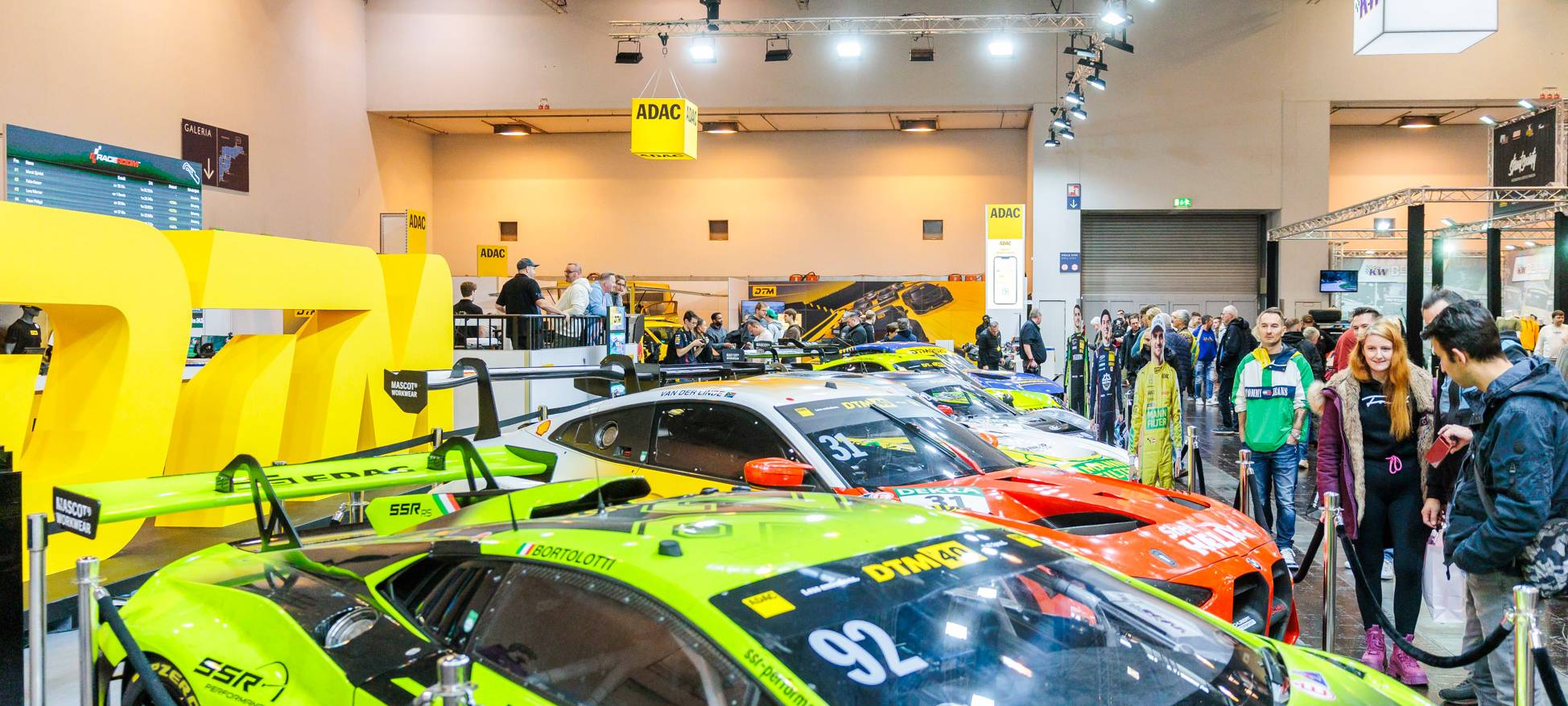 Essen Motor Show: Viele Besucher trotz Krise der Autobranche