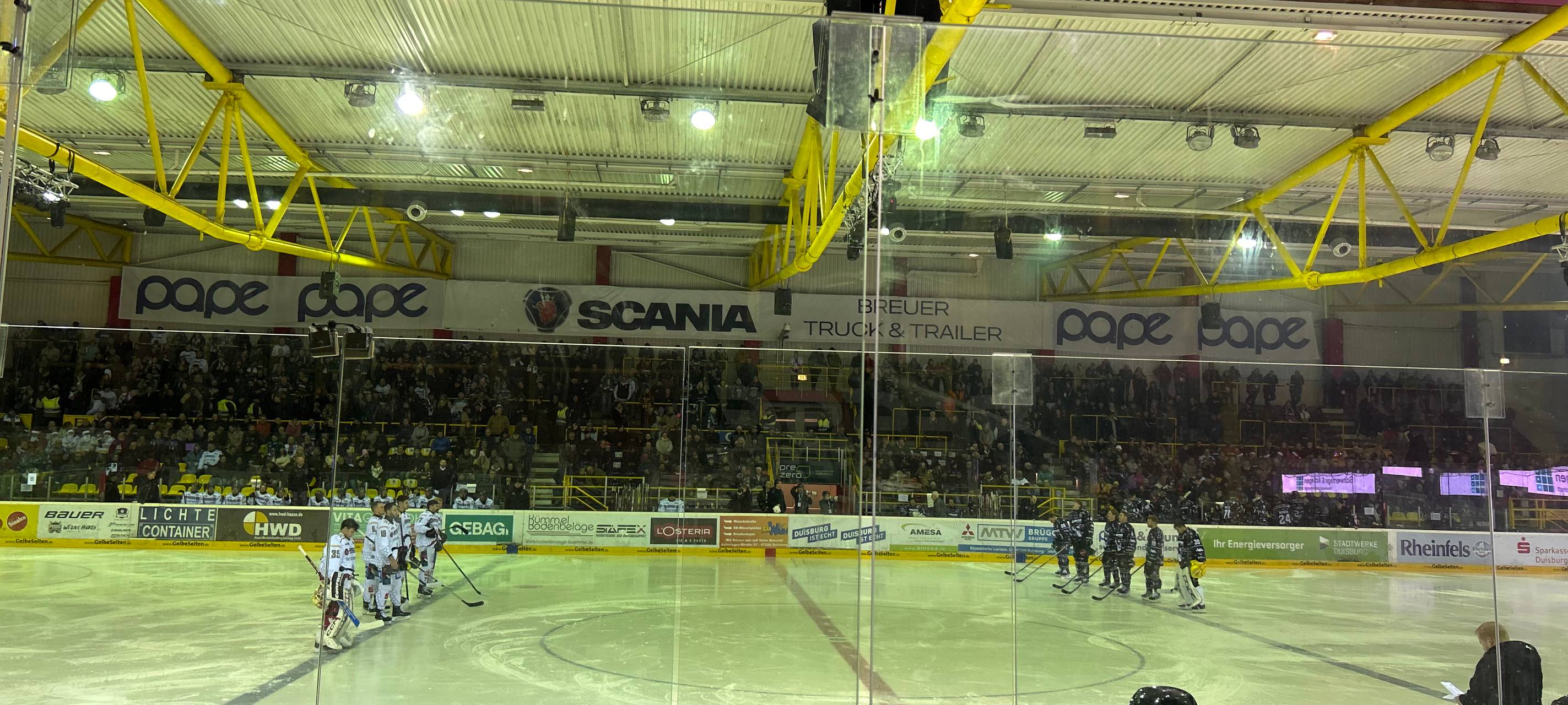 Niederlage im Derby: Moskitos Essen unterliegen den Füchsen Duisburg