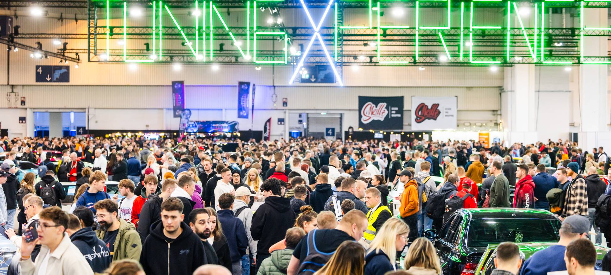 Essen Motor Show: Viele Besucher trotz Krise der Autobranche