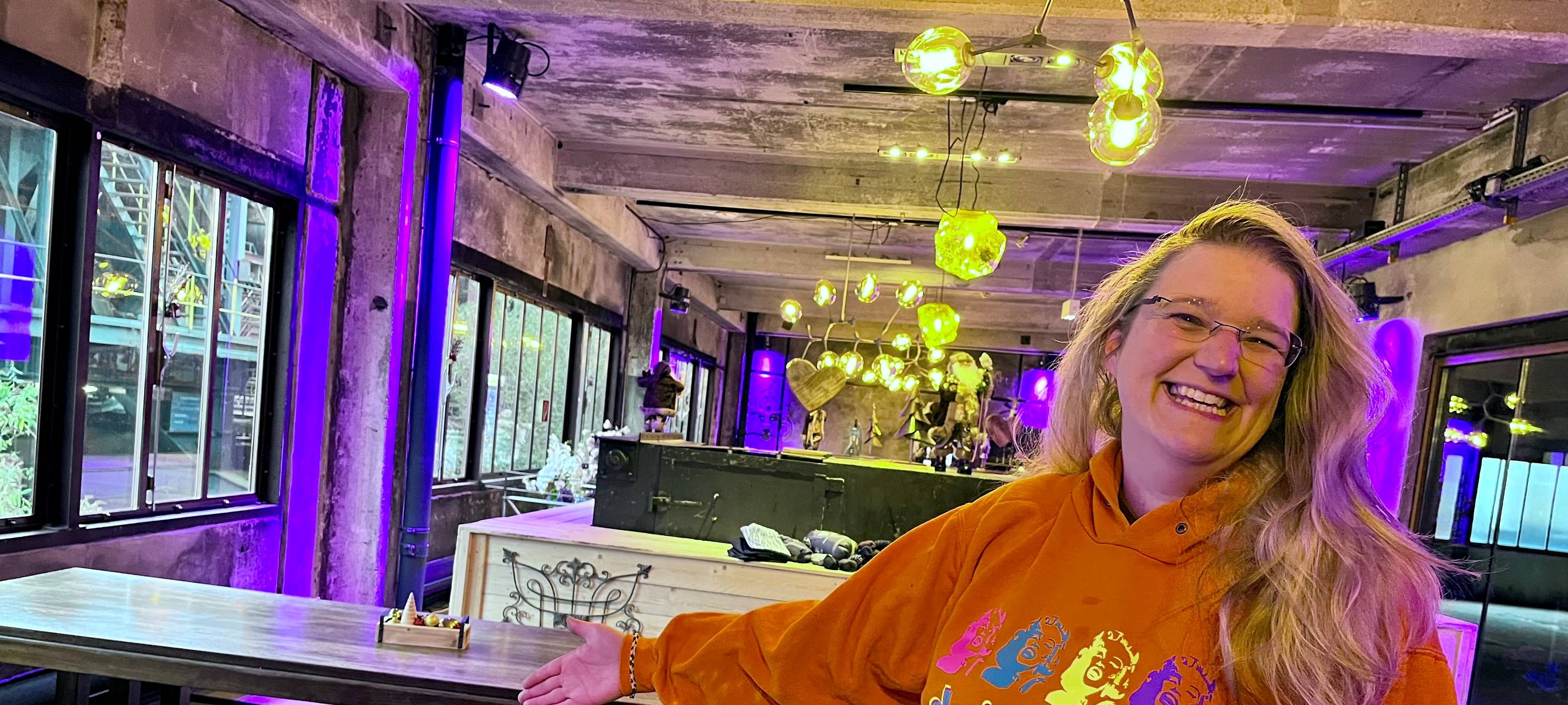 Leckeres Essen und Geschenke für Obdachlose