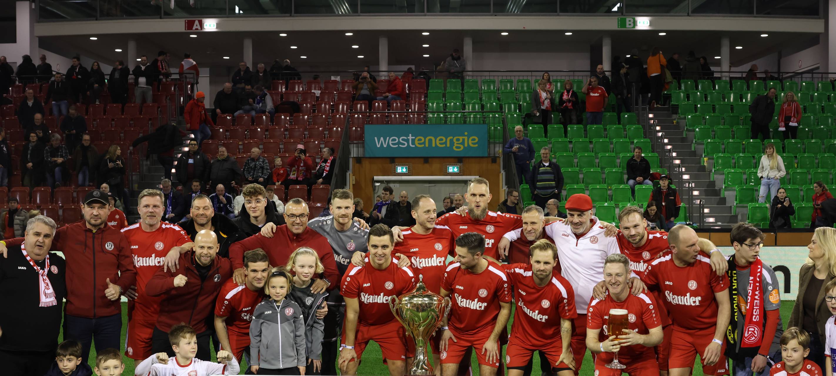 Traditionsmasters mit Rot-Weiss Essen als Titelverteidiger