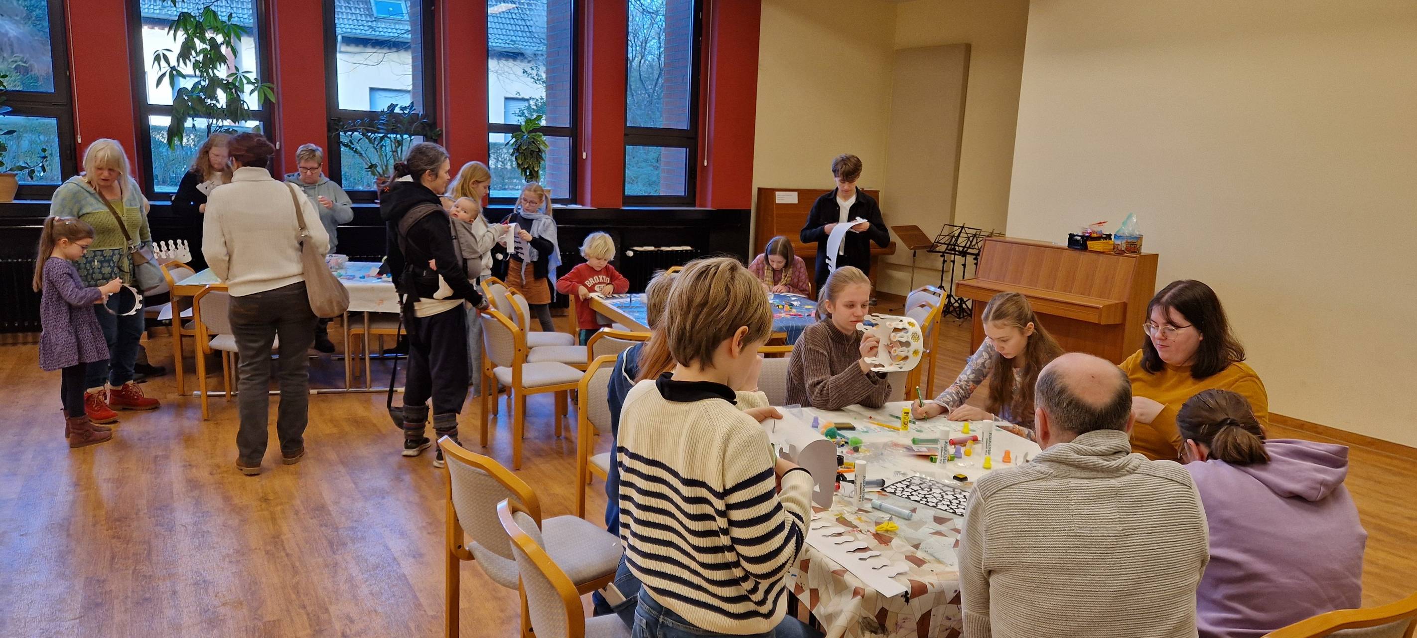 Besondere Gottesdienstreihe in Essen feiert Jubiläum: Fünf Jahre Kreuz und Quer in Bergerhausen