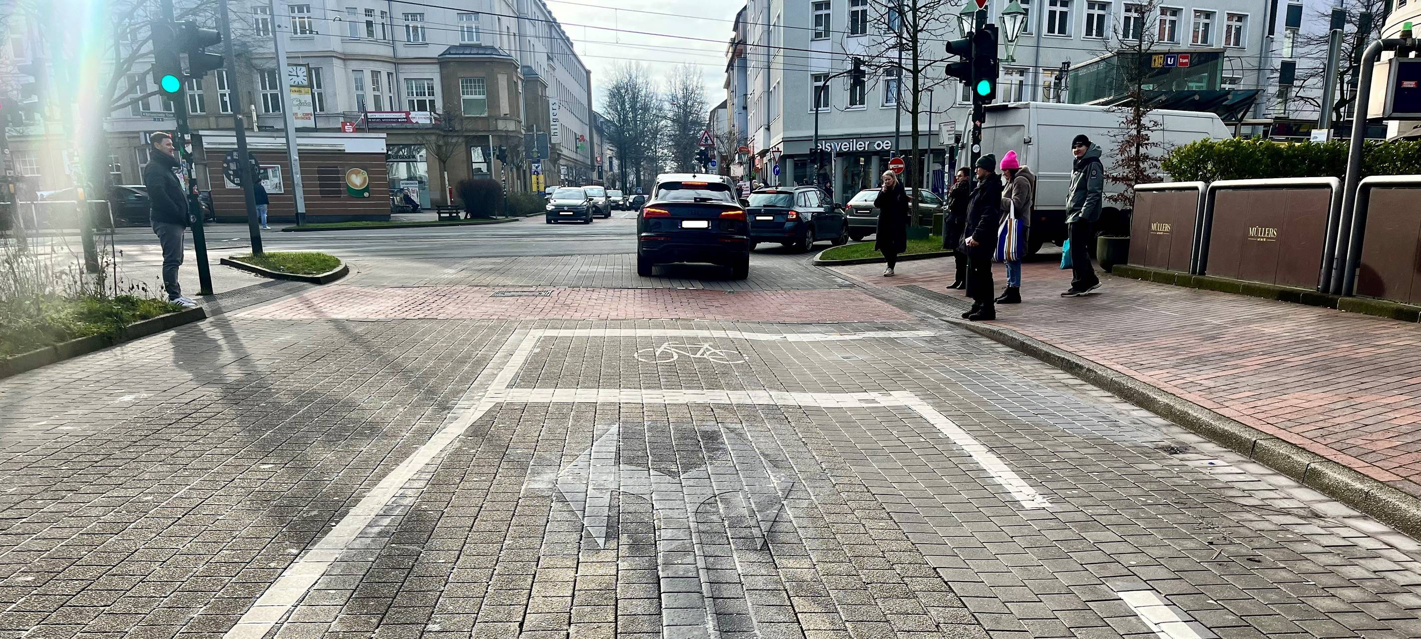 Rüttenscheider Straße in Essen: Spuren des Chaos